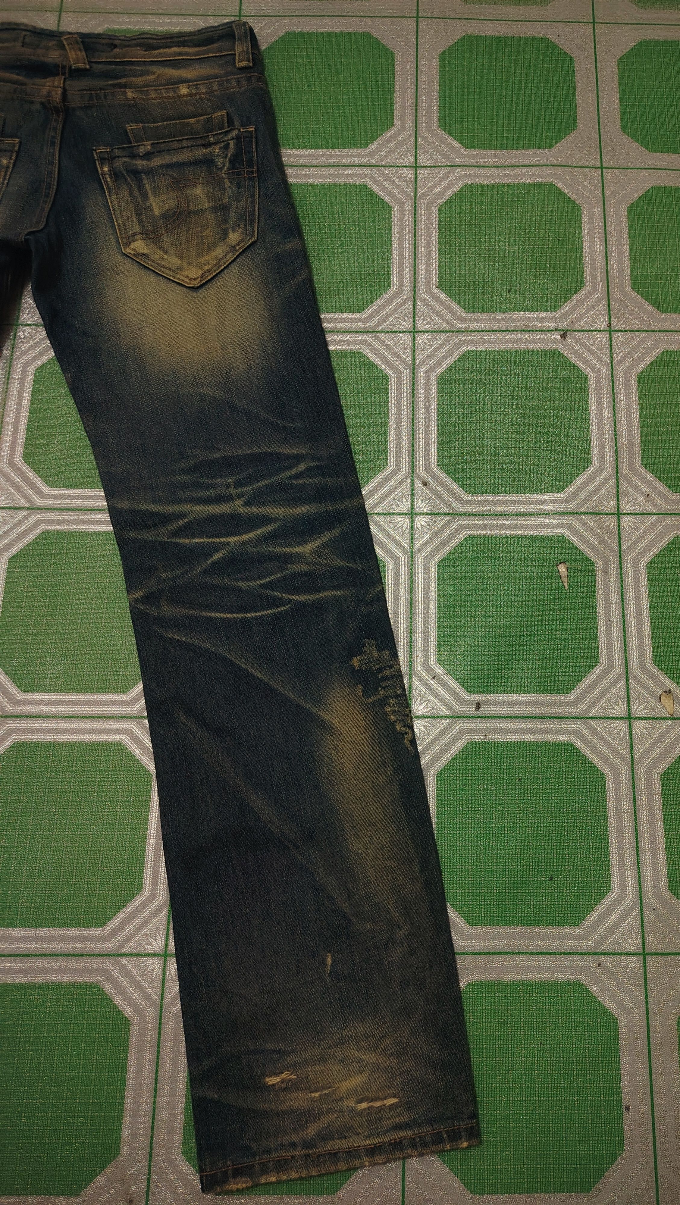 If Six Was Nine Distressed Thrashed The Blue Skin Studded Jeans Size US 30 / EU 46 - 14 Thumbnail