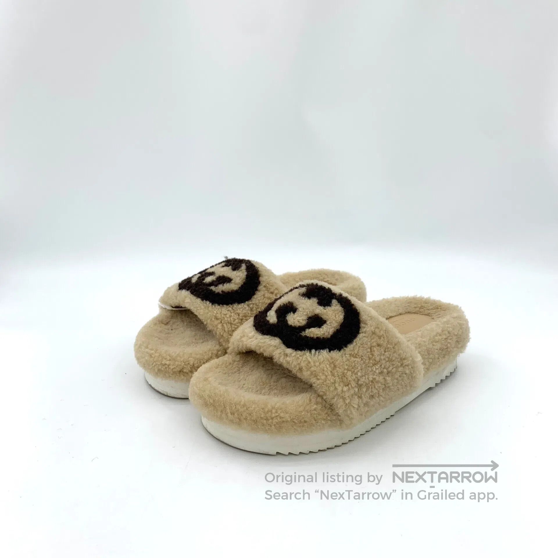 Gucci Guicci Light Brown Double G Velvet Casual Flat Furry Slipp Size US 5.5 / IT 35.5 - 1 Thumbnail
