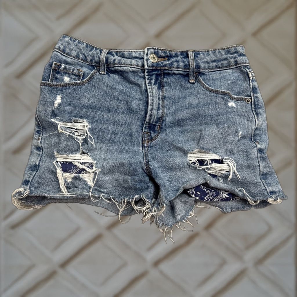 Old Navy VINTAGE Old Navy Mandy Denim Shorts Women 0 Blue Mid Rise Casual Cut-Off Streetwear Size 25" / US 0 / IT 36 - 1 Thumbnail