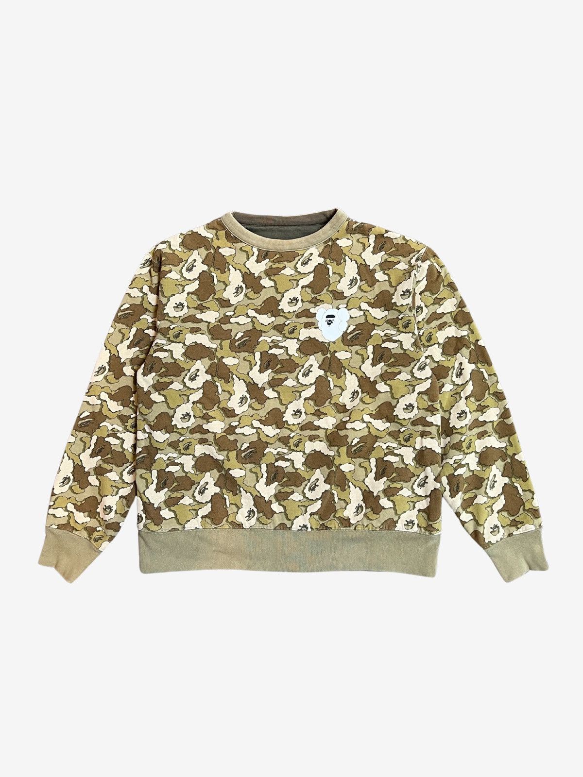 Bape Bape x Kaws Olive Cloud Camo Chomper Reversible Crewneck Size US M / EU 48-50 / 2 - 3 Thumbnail