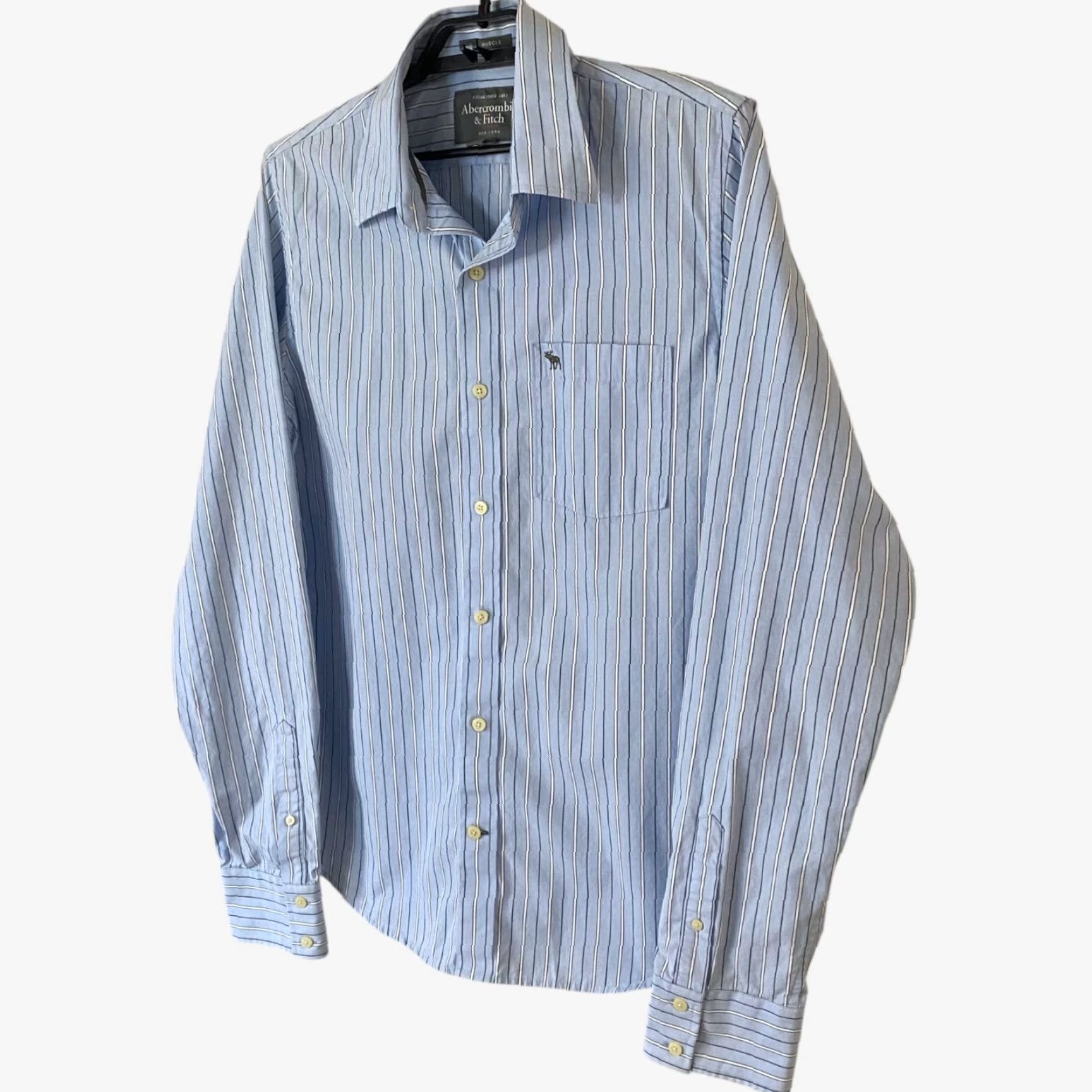 Abercrombie & Fitch Abercrombie & Fitch Striped Dress Shirt Blue Button-Up Long-Sleeve Men's XL"} Size 46R - 2 Thumbnail