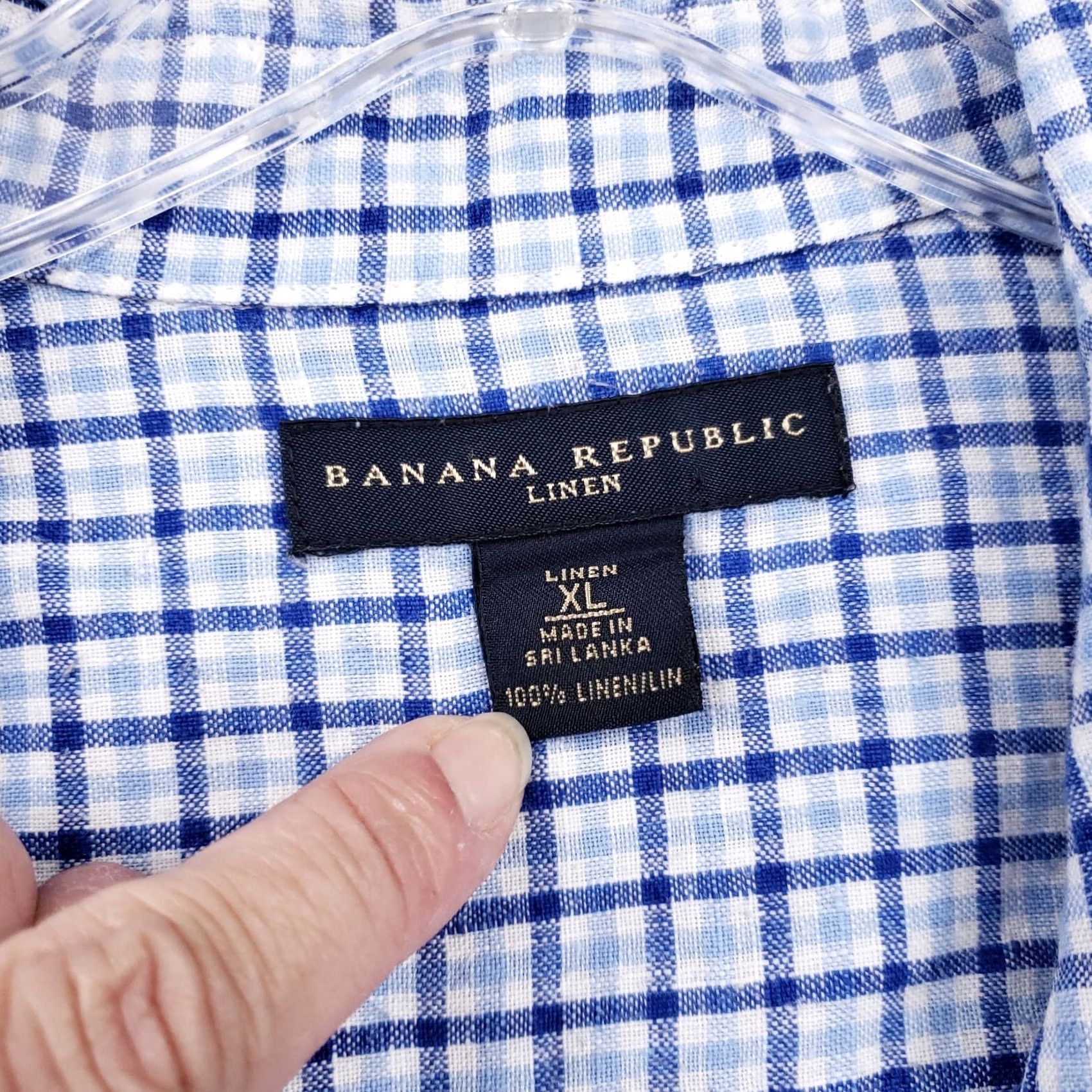 Banana Republic Banana Republic Button-Up Shirt Mens XL Blue Plaid Linen Long Sleeve Button-Up Collared Spread Neckline Casual Travel Size US XL / EU 56 / 4 - 6 Thumbnail