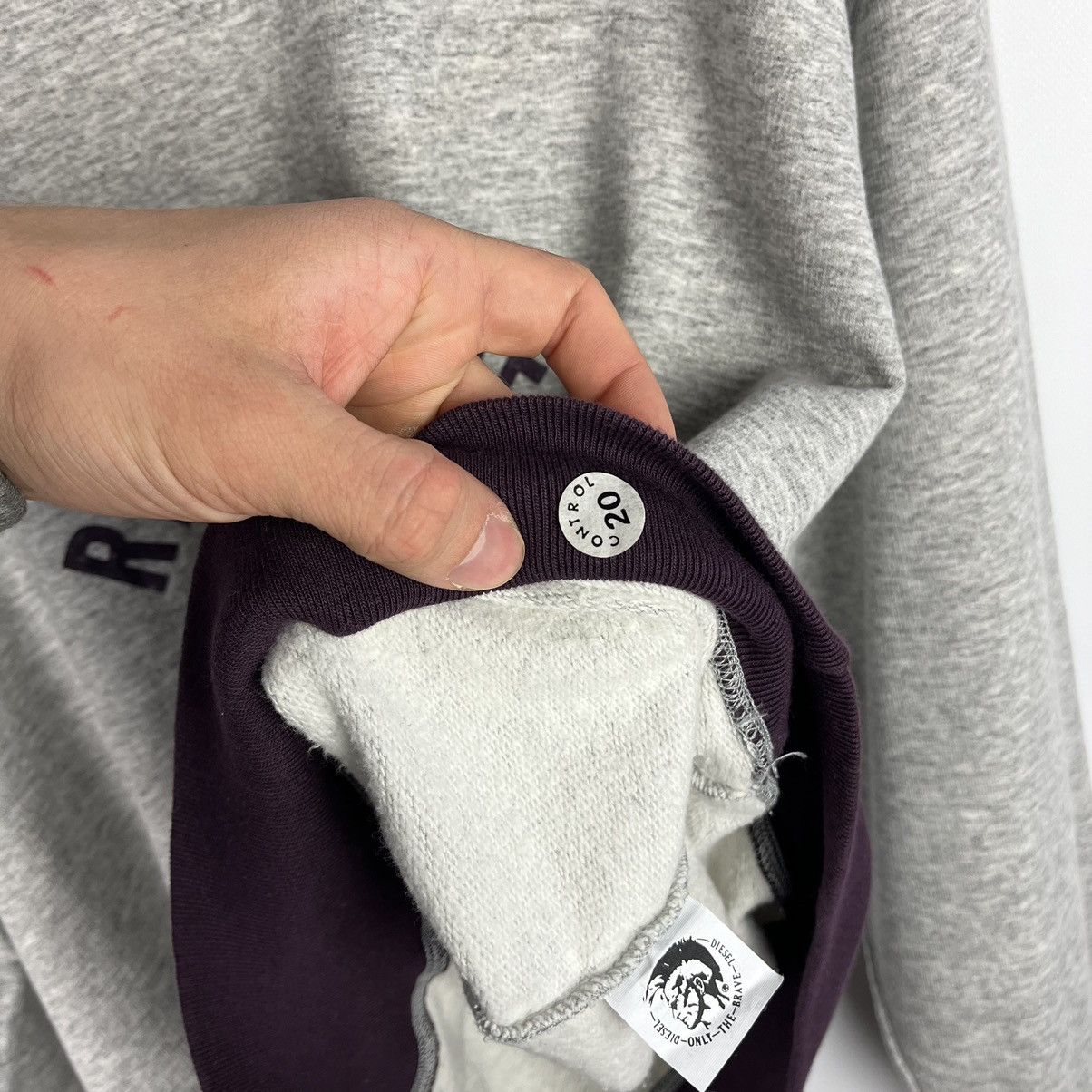 Diesel Vintage Y2K Diesel Big Logo Sweatshirt Gray Avant Garde Size US M / EU 48-50 / 2 - 8 Thumbnail
