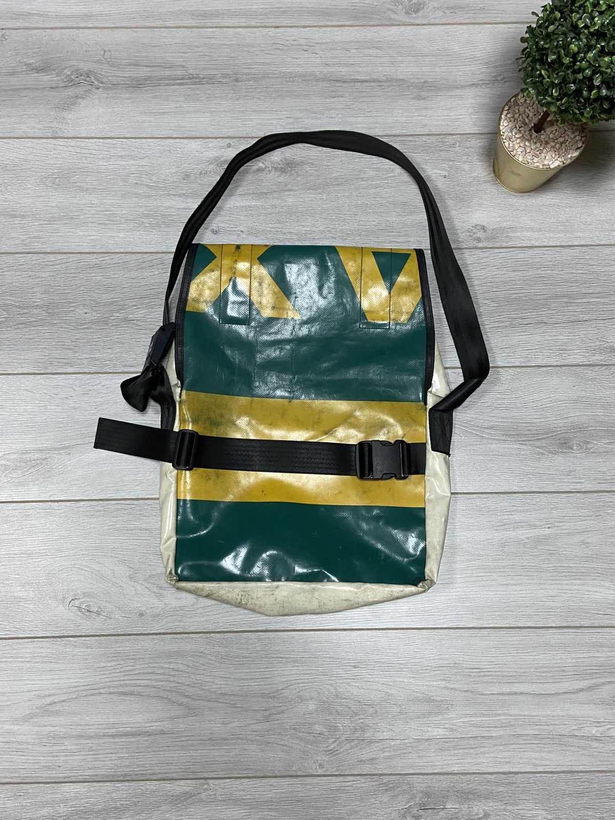 Freitag × Vintage Freitag🇨🇭X 3 in 1 recycle ♻️ waterproof vintage Zurich bag Size ONE SIZE - 11 Thumbnail