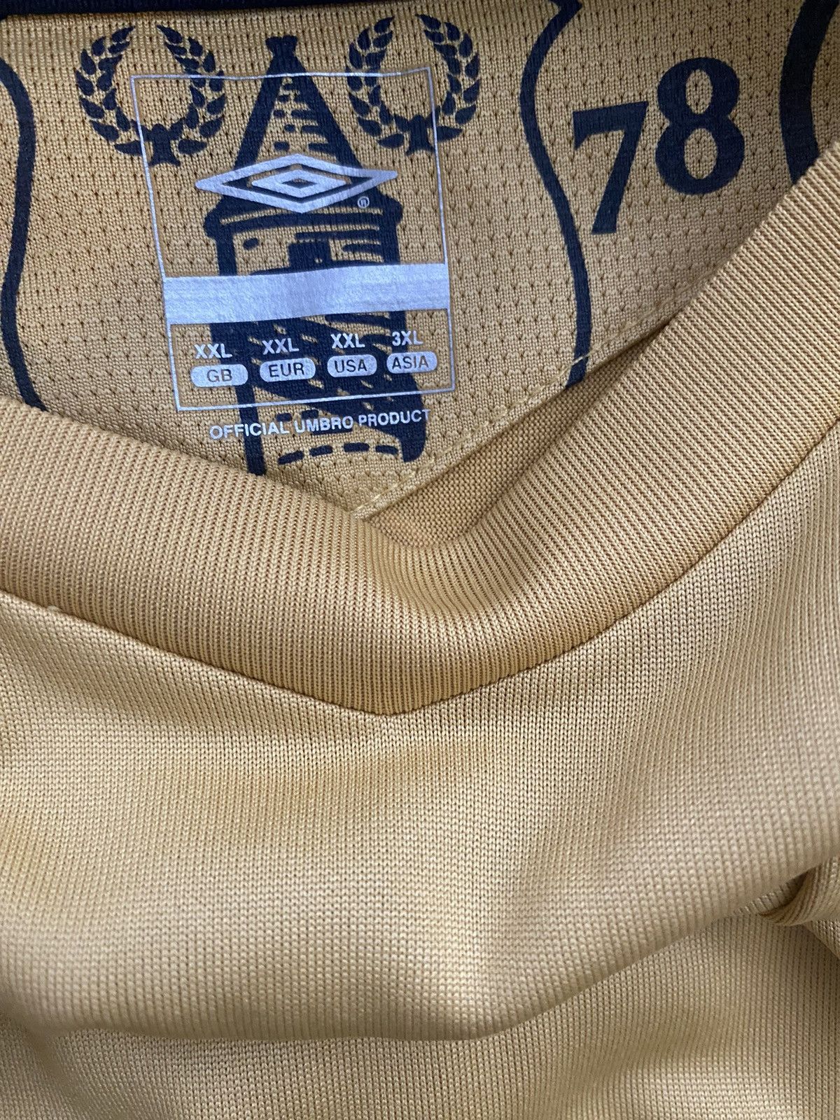 Vintage Vintage Everton Signed Jersey Size US XXL / EU 58 / 5 - 6 Thumbnail