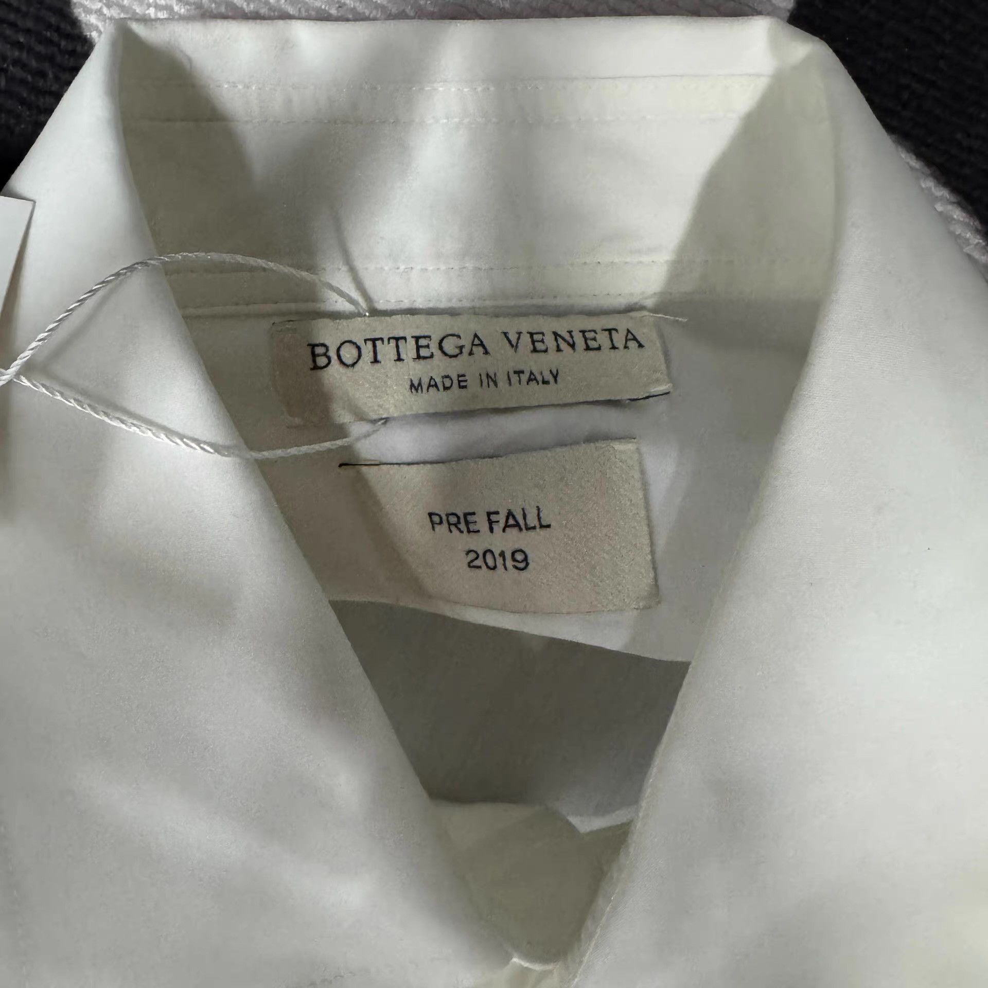 Bottega Veneta BV (Bottega Veneta) White Classic Long Sleeve Shirt Q10 Size US XS / EU 42 / 0 - 4 Thumbnail