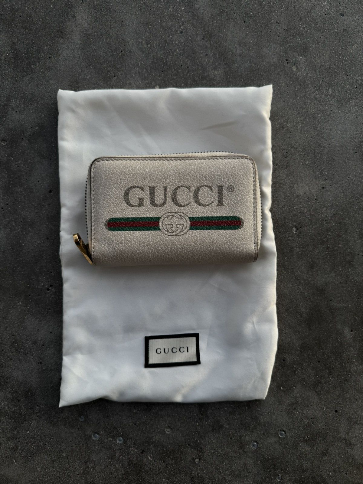 Designer × Gucci Gucci classy white vintage logo wallet Size ONE SIZE - 2 Thumbnail