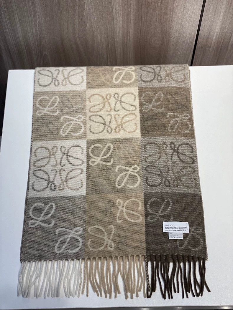 Loewe LOEWE White multicolored wool cashmere checkered scarf Size ONE SIZE - 1 Thumbnail