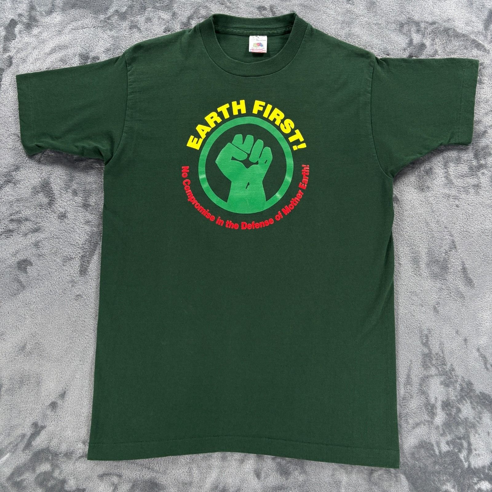 Fruit Of The Loom Vintage 1996 Earth First Shirt Mens M Green Single Stitch US Size US M / EU 48-50 / 2 - 1 Thumbnail