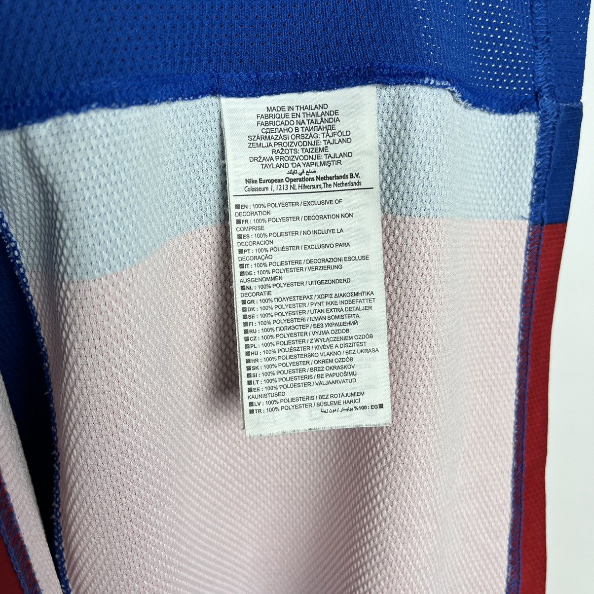 Nike Vintage Nike Bloke core swoosh drill soccer jersey tee 00’s Size US L / EU 52-54 / 3 - 9 Thumbnail