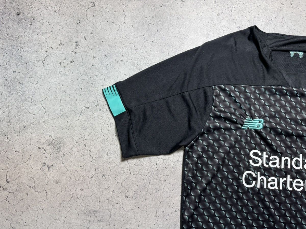 New Balance New Balance FC Liverpool 2019/2020 Vintage Soccer Jersey Size US M / EU 48-50 / 2 - 3 Thumbnail