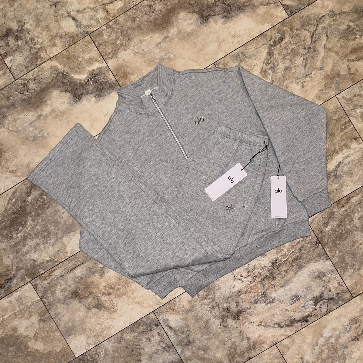 Alo Alo Yoga Accolade 1/4 Zip Pullover & Sweatpants Set Grey Sm Size S / US 4 / IT 40 - 1 Thumbnail