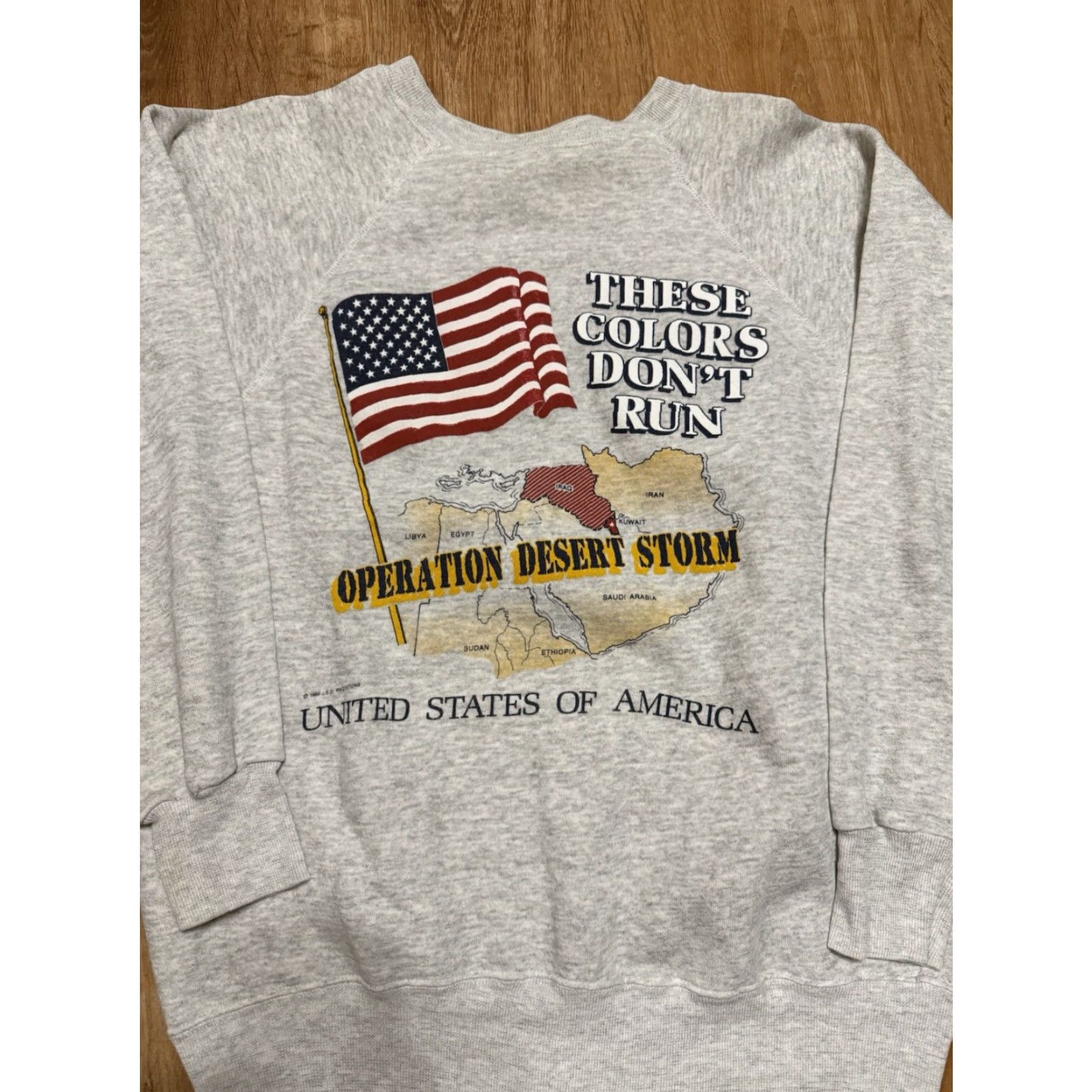 Vintage VINTAGE Operation Desert Storm Sweatshirt Men Medium Grey Map Made in USA Size US M / EU 48-50 / 2 - 5 Thumbnail