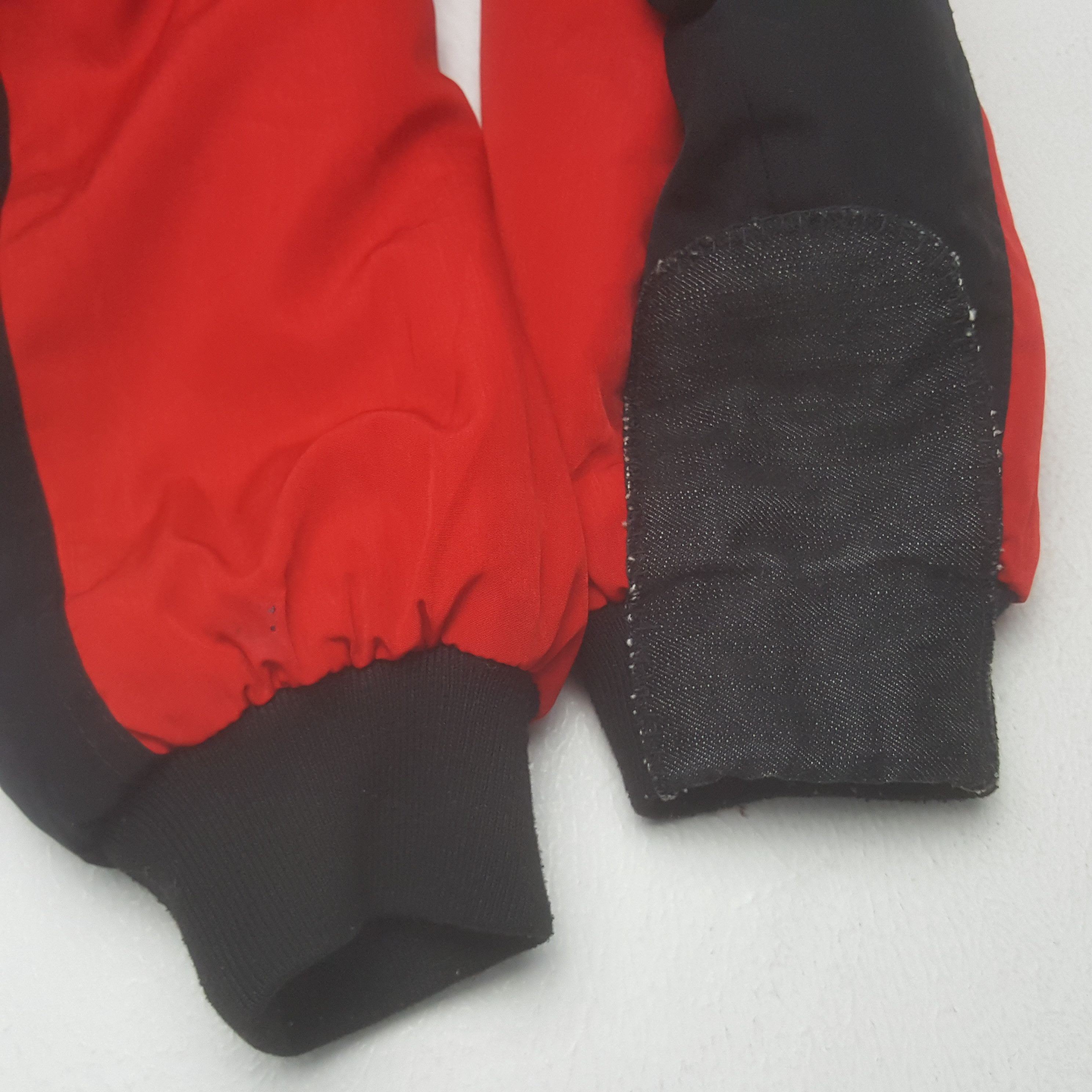 Vintage Vintage Ferrari F-1 Racing Bomber Jacket Size US L / EU 52-54 / 3 - 9 Thumbnail