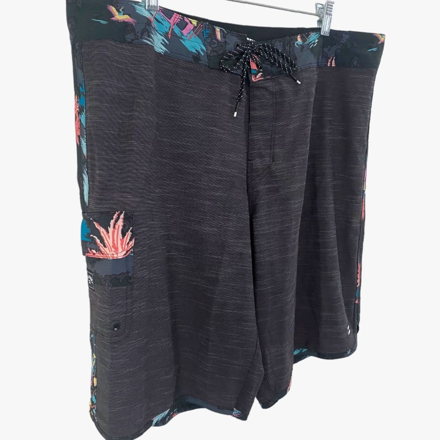 Billabong Billabong Board Shorts Black 38 Men’s 4-Way Stretch Surf Swim Athletic 73 Pro Size US 38 / EU 54 - 3 Thumbnail