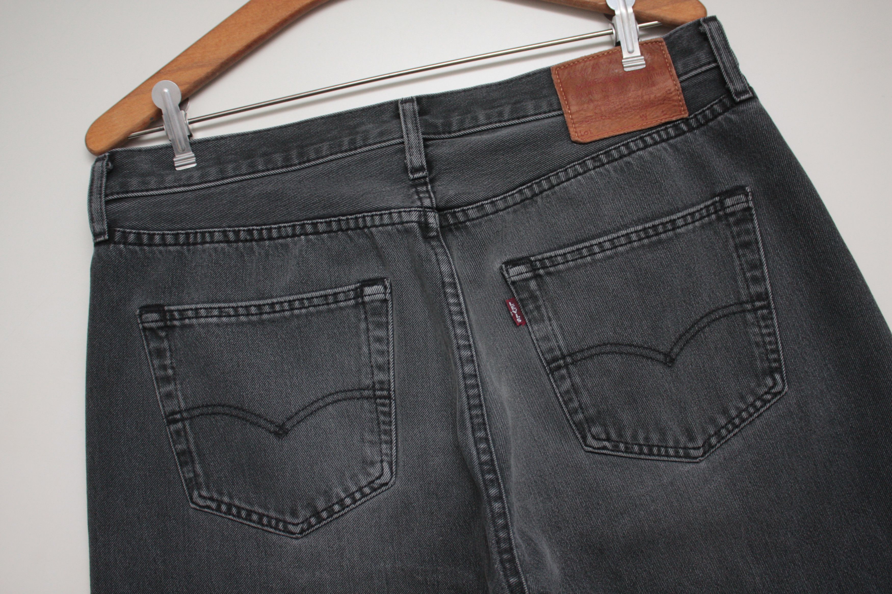 Levi's Levi's Big E Stonewashed Grey Denim Jeans W34L34 Size US 34 / EU 50 - 1 Thumbnail