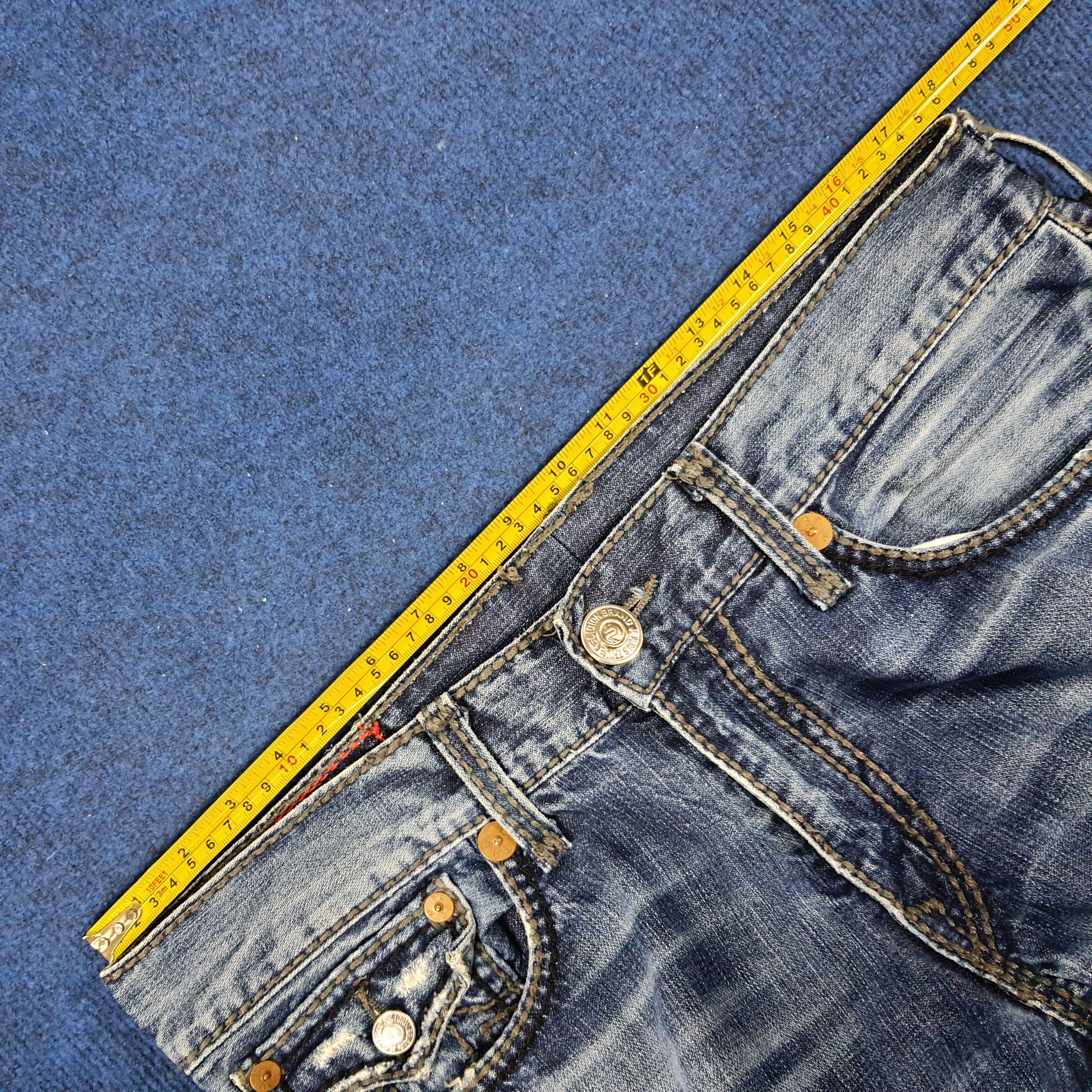 True Religion × Vintage Vintage True Religion American Made Distressed Jeans Size US 35 - 13 Thumbnail