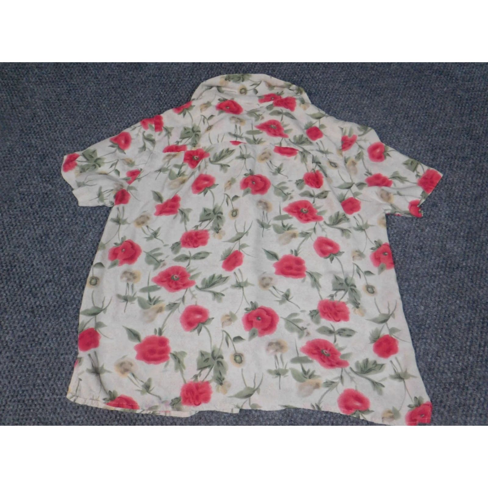 Vintage Jaclyn Smith Womens Button-Up Shirt Short Sleeve Beige Floral Small S Regular Crew Neck Pullover Casual Polyester Rayon Button Size S / US 4 / IT 40 - 7 Thumbnail
