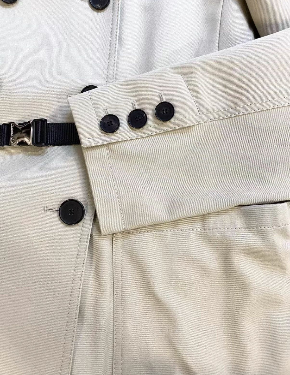 Dior Dior F40 Khaki Double-Breasted Blazer with Belt J33 Size S / US 4 / IT 40 - 5 Thumbnail