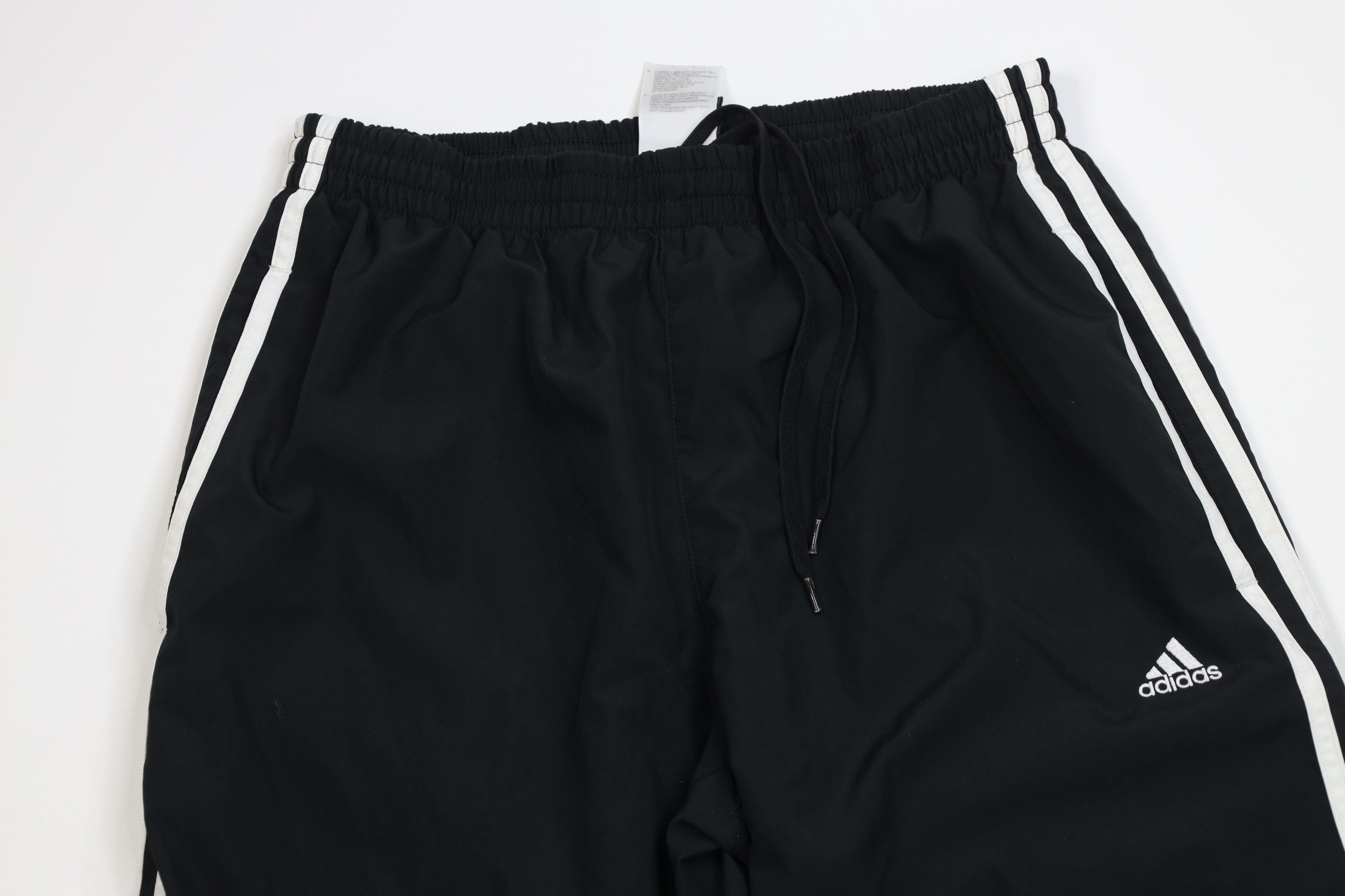Adidas Vintage Y2K Adidas Lined Wide Leg Windbreaker Pants Black Size US 32 / EU 48 - 2 Thumbnail