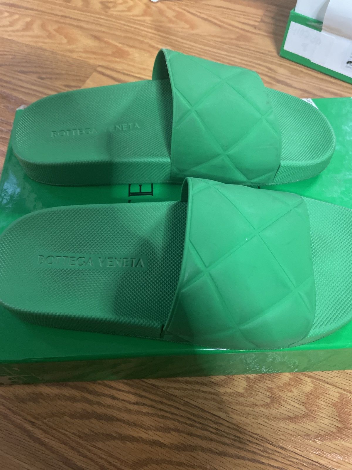 Bottega Veneta Slider sandal matt rubber grass Size US 8 / IT 38 - 2 Thumbnail