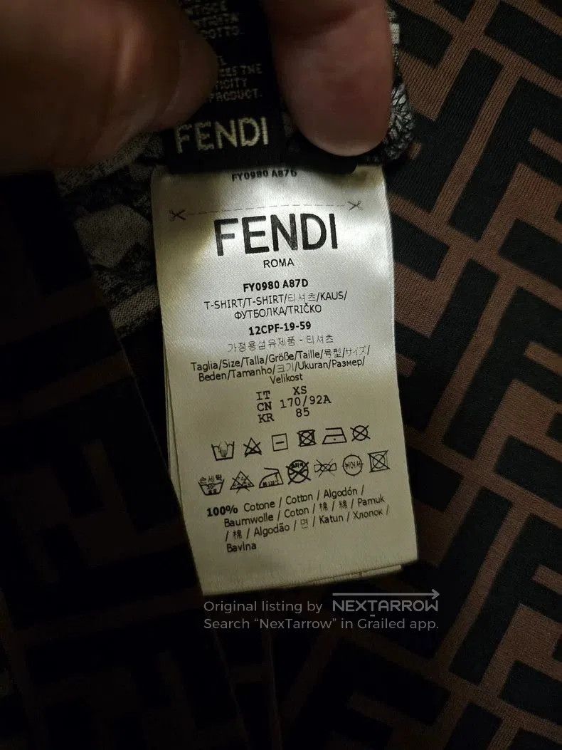 Fendi Fendi Monogram Print Short Sleeve T. Size US XS / EU 42 / 0 - 6 Thumbnail