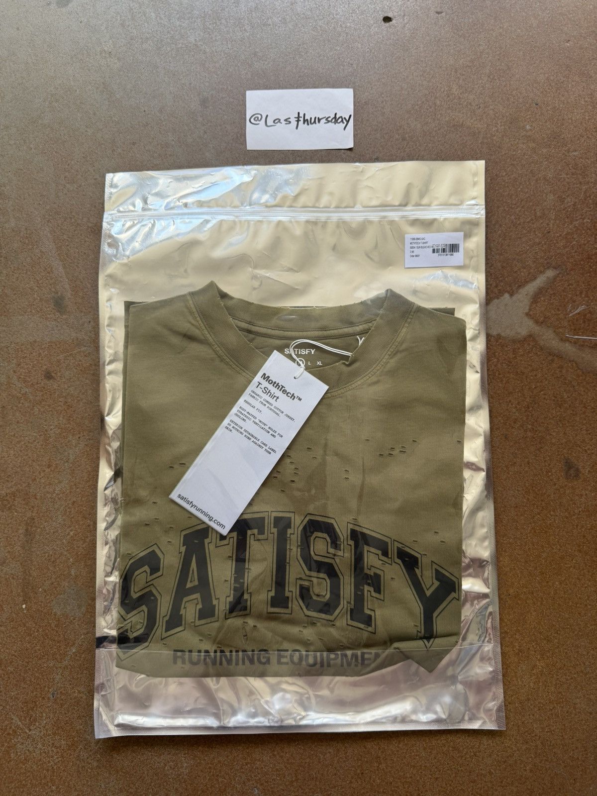 Satisfy Satisfy Running Equipment MothTech Tee Olive Green Medium Size US M / EU 48-50 / 2 - 3 Thumbnail