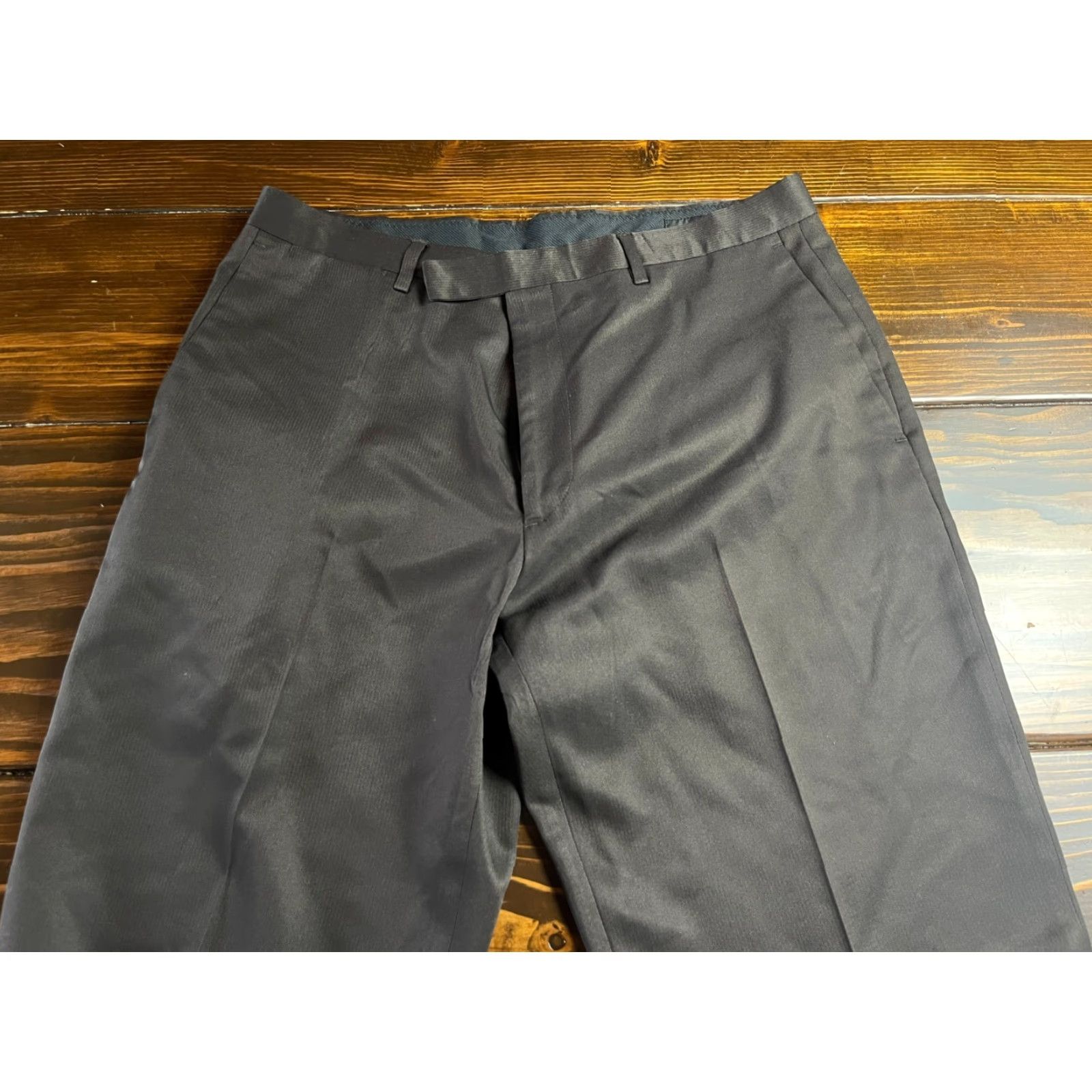 Liz Claiborne Claiborne Pants Men's Regular Dress Pants Flat Front Brown 34/32 Vintage No Size US 34 / EU 50 - 3 Thumbnail