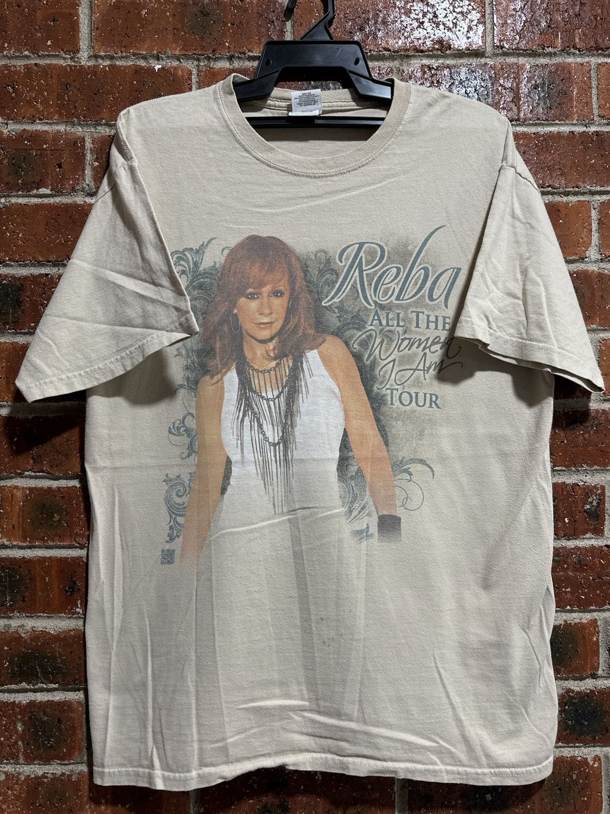 Band Tees Vintage Reba All The Women I Am Tour Faded Tee Size US L / EU 52-54 / 3 - 1 Thumbnail