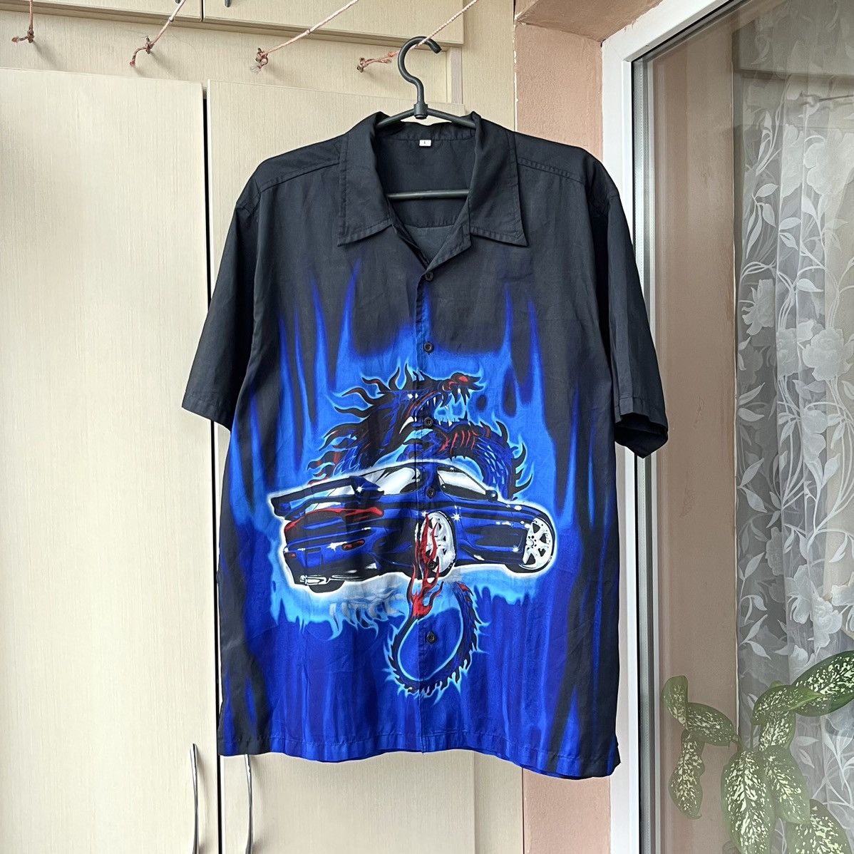 Japanese Brand × Vintage Vintage Hawaiian Japanese flame Dragon Car Print Shirt Size US L / EU 52-54 / 3 - 1 Thumbnail