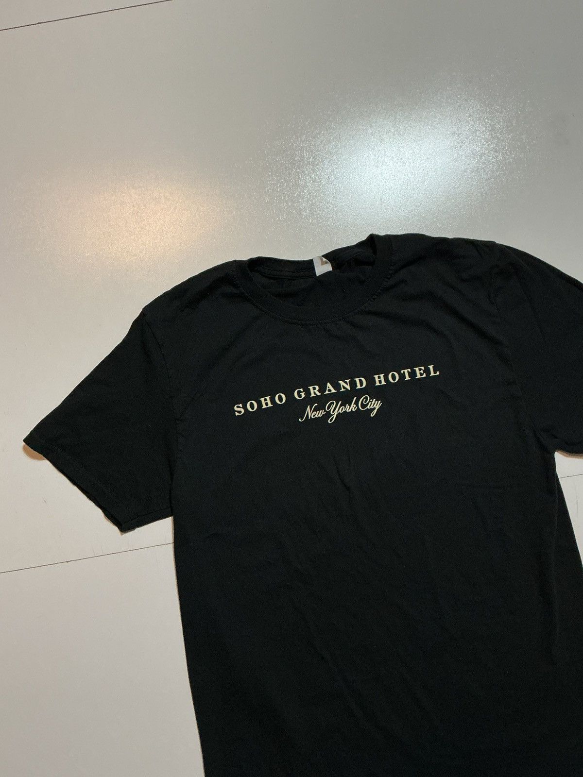 Other Soho Grand Hotel NYC New York City Souvenir Graphic T-Shirt Size US S / EU 44-46 / 1 - 3 Thumbnail