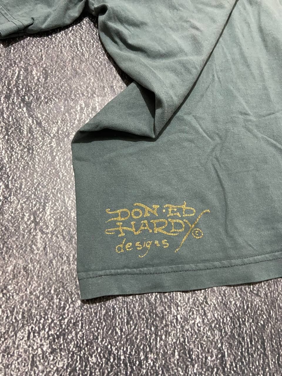 Ed Hardy Vintage Ed Hardy big printdistressed faded t shirt Size US M / EU 48-50 / 2 - 9 Thumbnail
