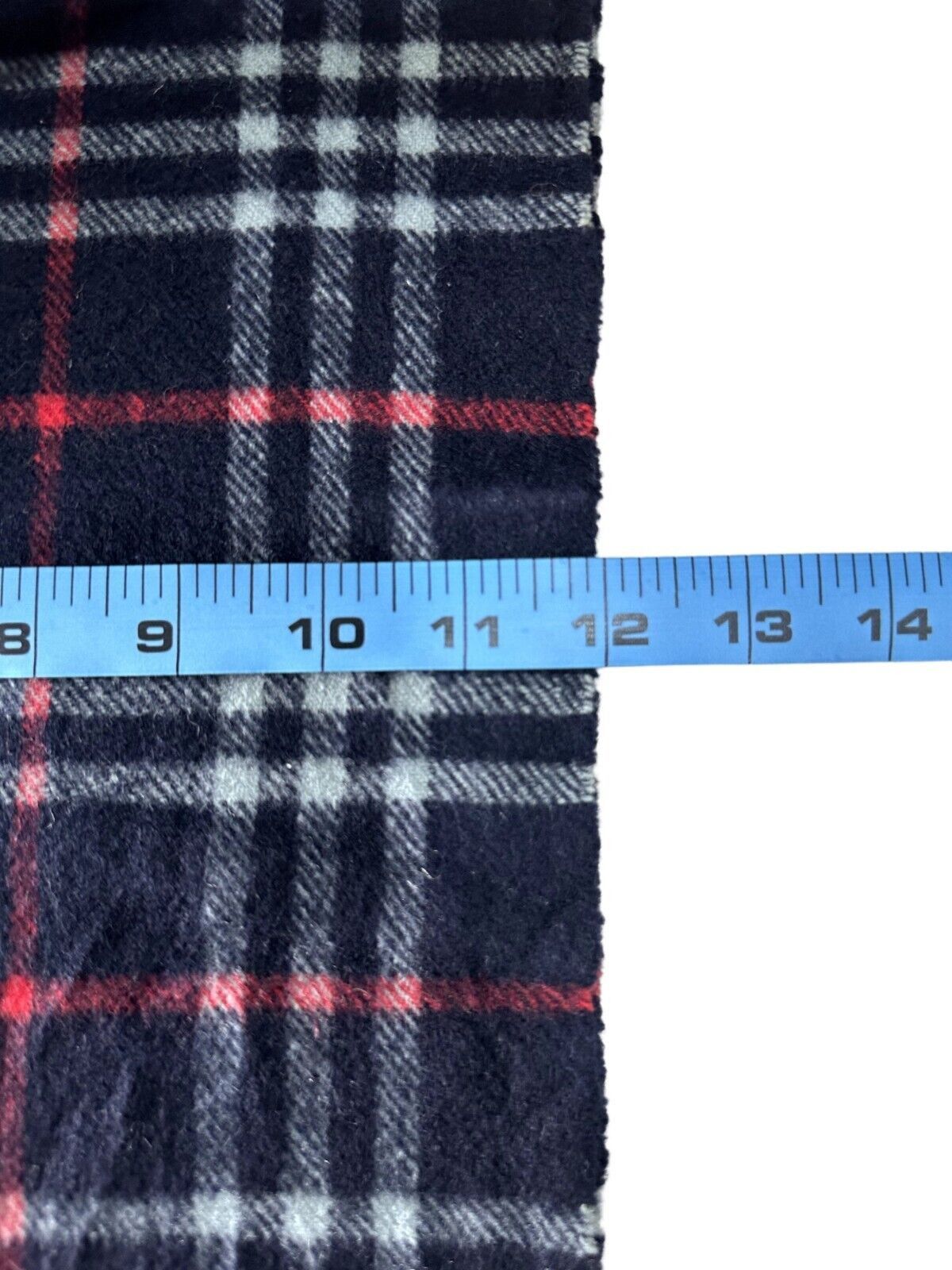 Burberry Burberrys Classic Check Unisex Scarf Navy Blue 100% Cashmere Size ONE SIZE - 7 Thumbnail