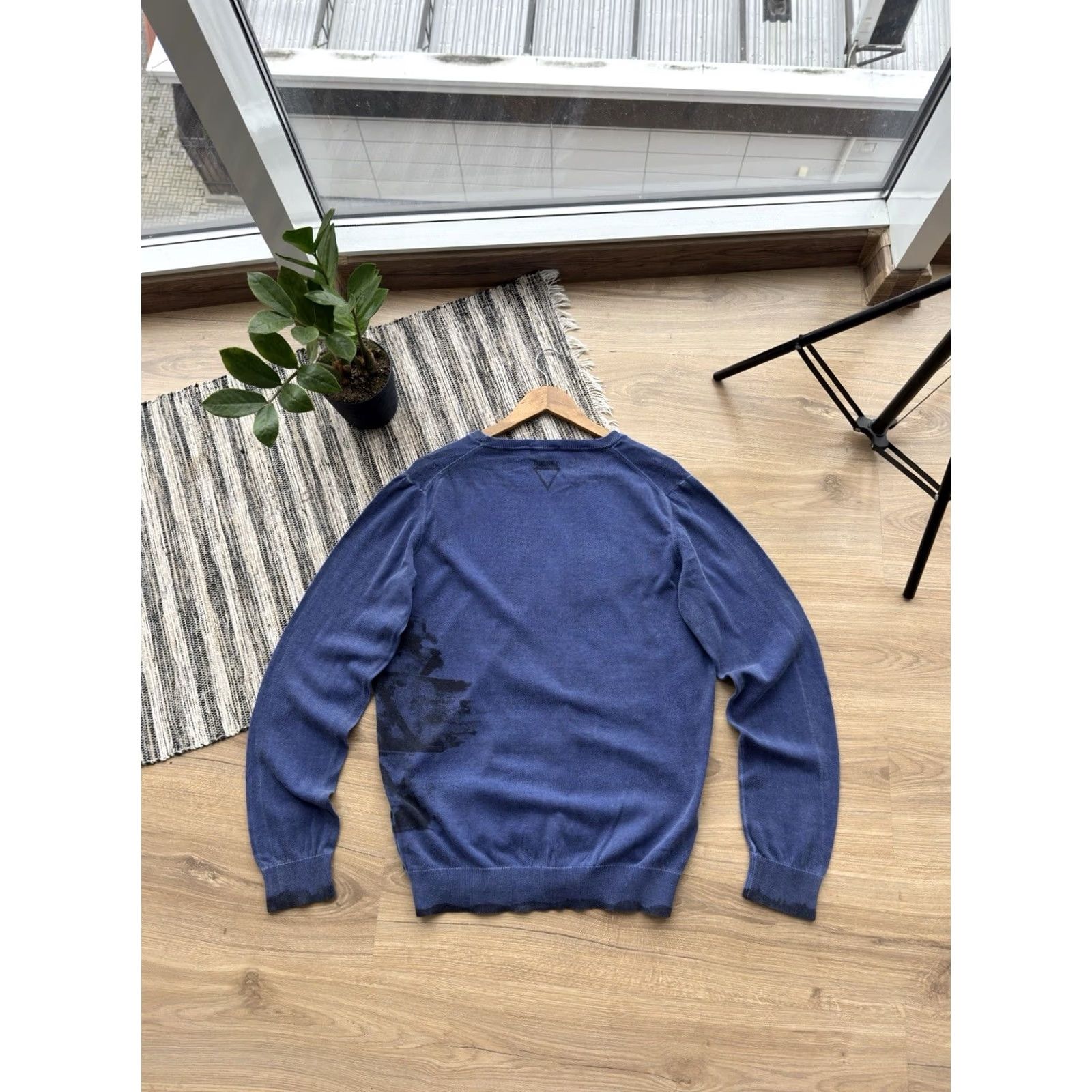 Diesel VINTAGE Diesel Sweater Men L Blue 90s Y2K Distressed Style Pullover Streetwear Fashion Size US L / EU 52-54 / 3 - 5 Thumbnail
