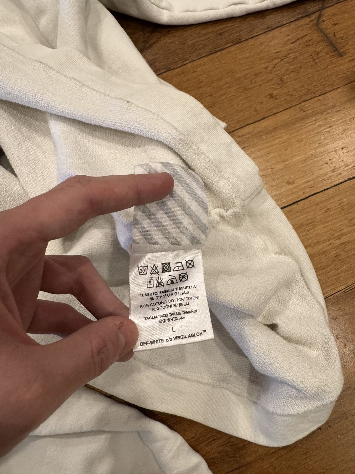 Off-White Off-White Caravaggio Hoodie Size US L / EU 52-54 / 3 - 8 Thumbnail