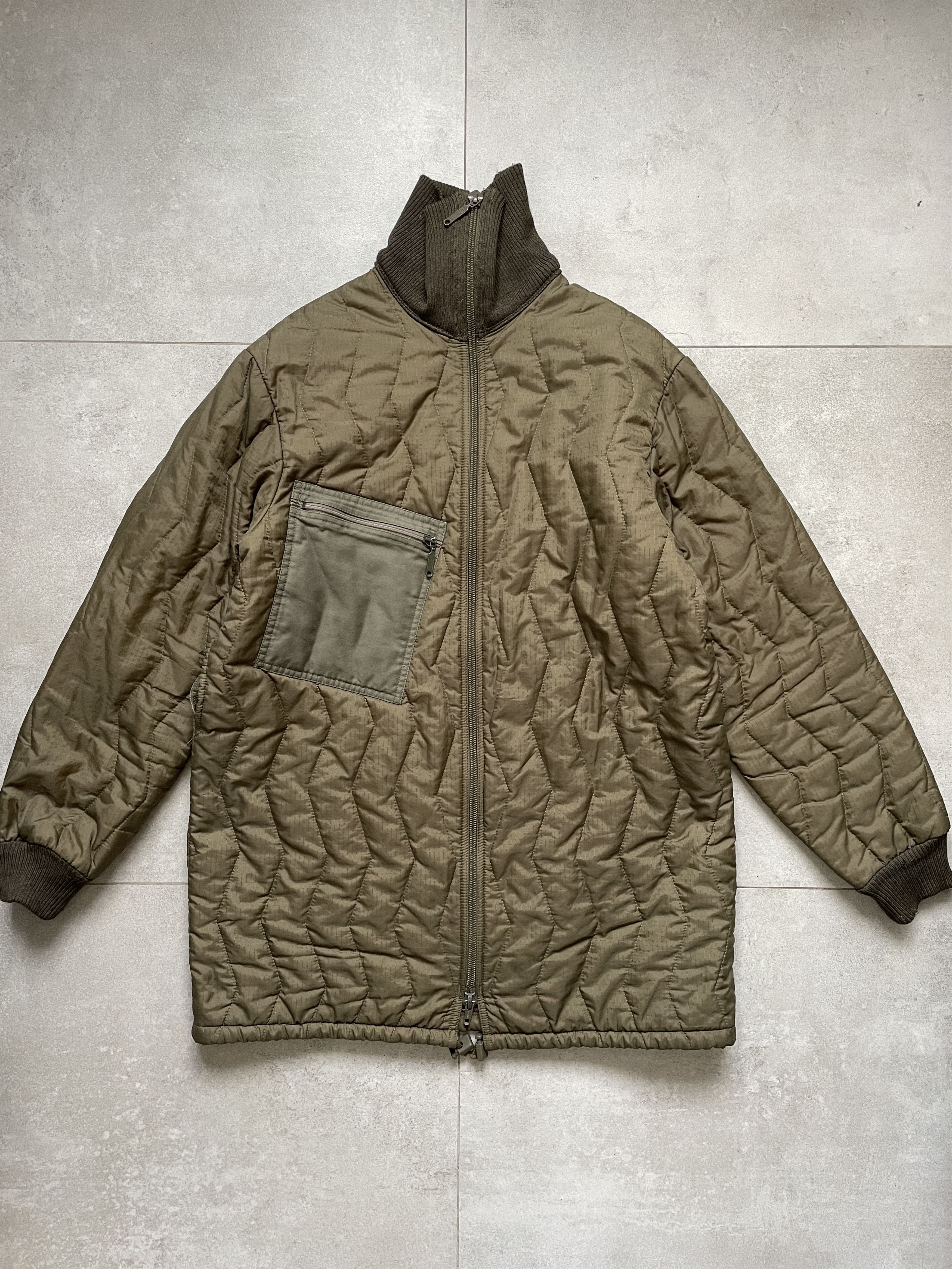 image of Vintage Ge Spekon 1996 Germany Army Quilt Jacket in Olive, Men's (Size XL)