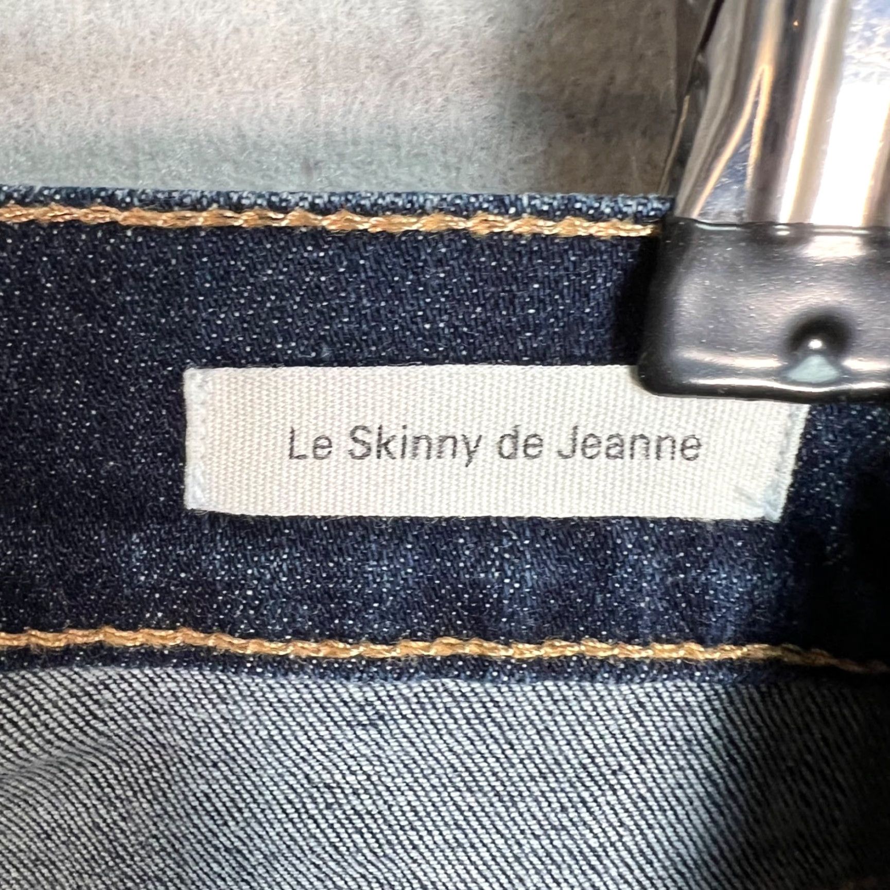 Frame FRAME Le Skinny De Jeanne Jeans Women 25 Dark Wash Mid-Rise Skinny Denim 5-Pocket Stretch Slim Regular Size Type Blue Size 42" / US 20 - 4 Thumbnail