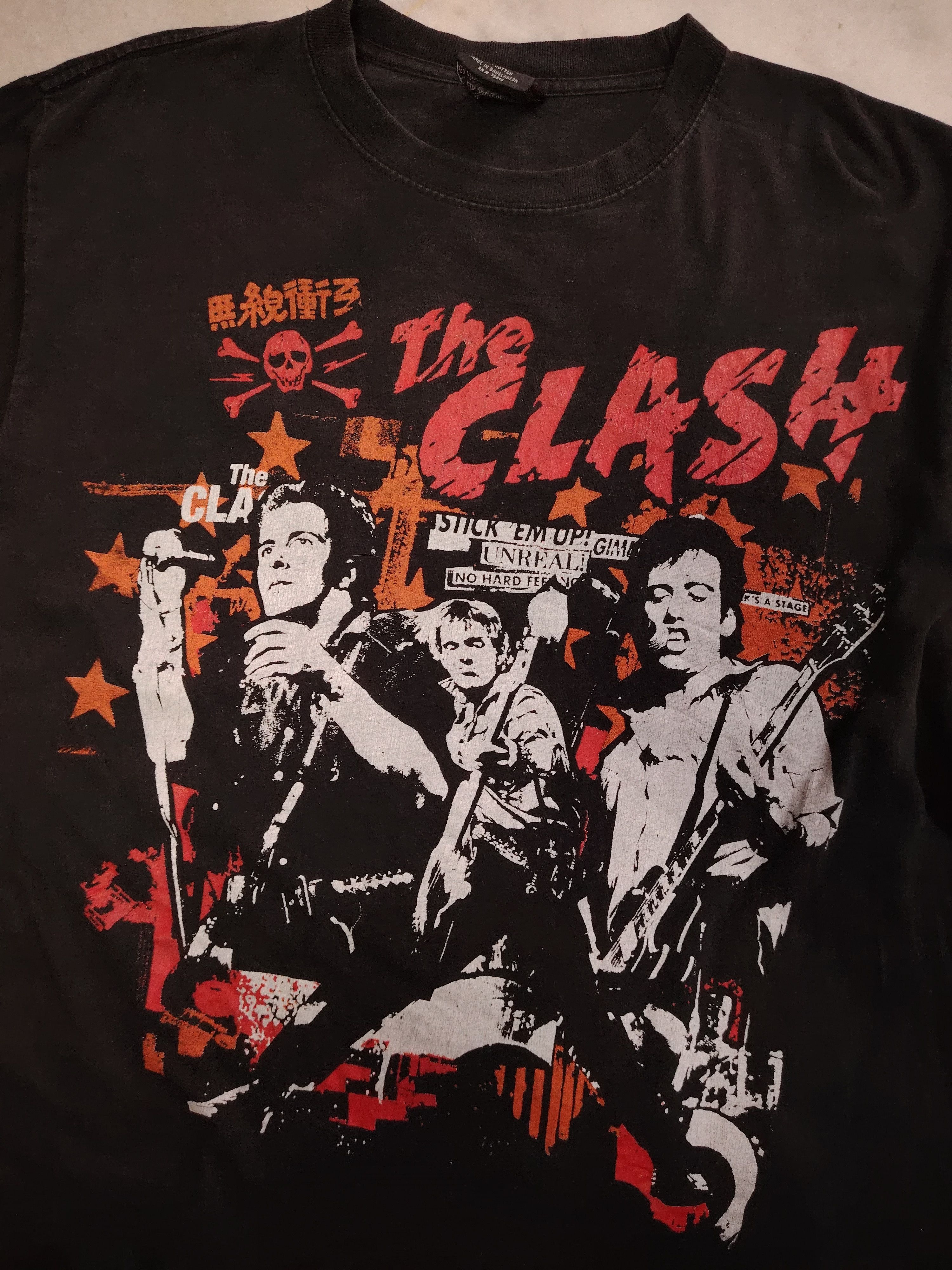 Vintage Vintage The Clash-Stick em up t shirt Size US L / EU 52-54 / 3 - 2 Thumbnail