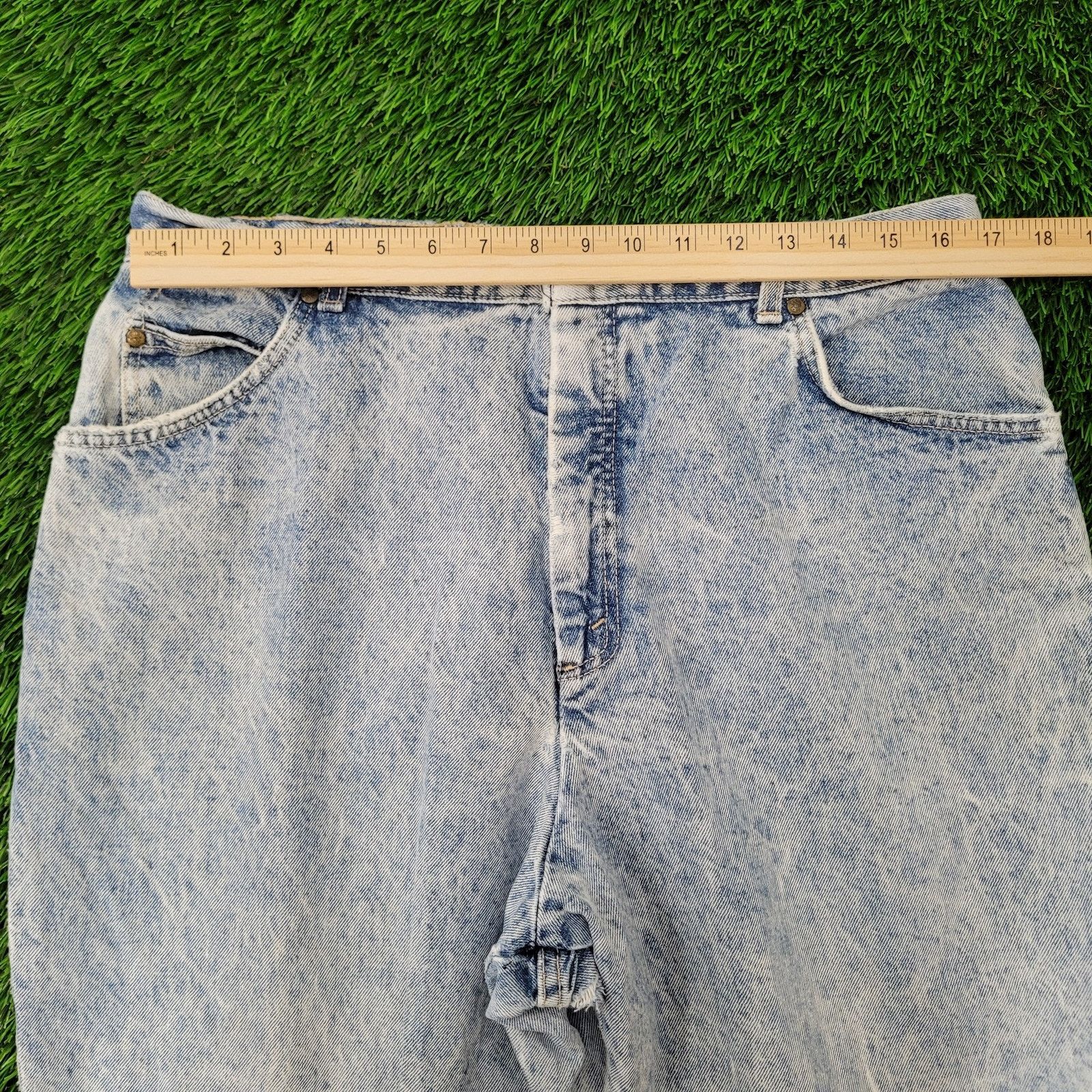 Levi's Vintage LEVIS 573 Tapered Jeans Womens 16/18 34x31 Acid-Wash Size 40" / US 18 - 18 Thumbnail
