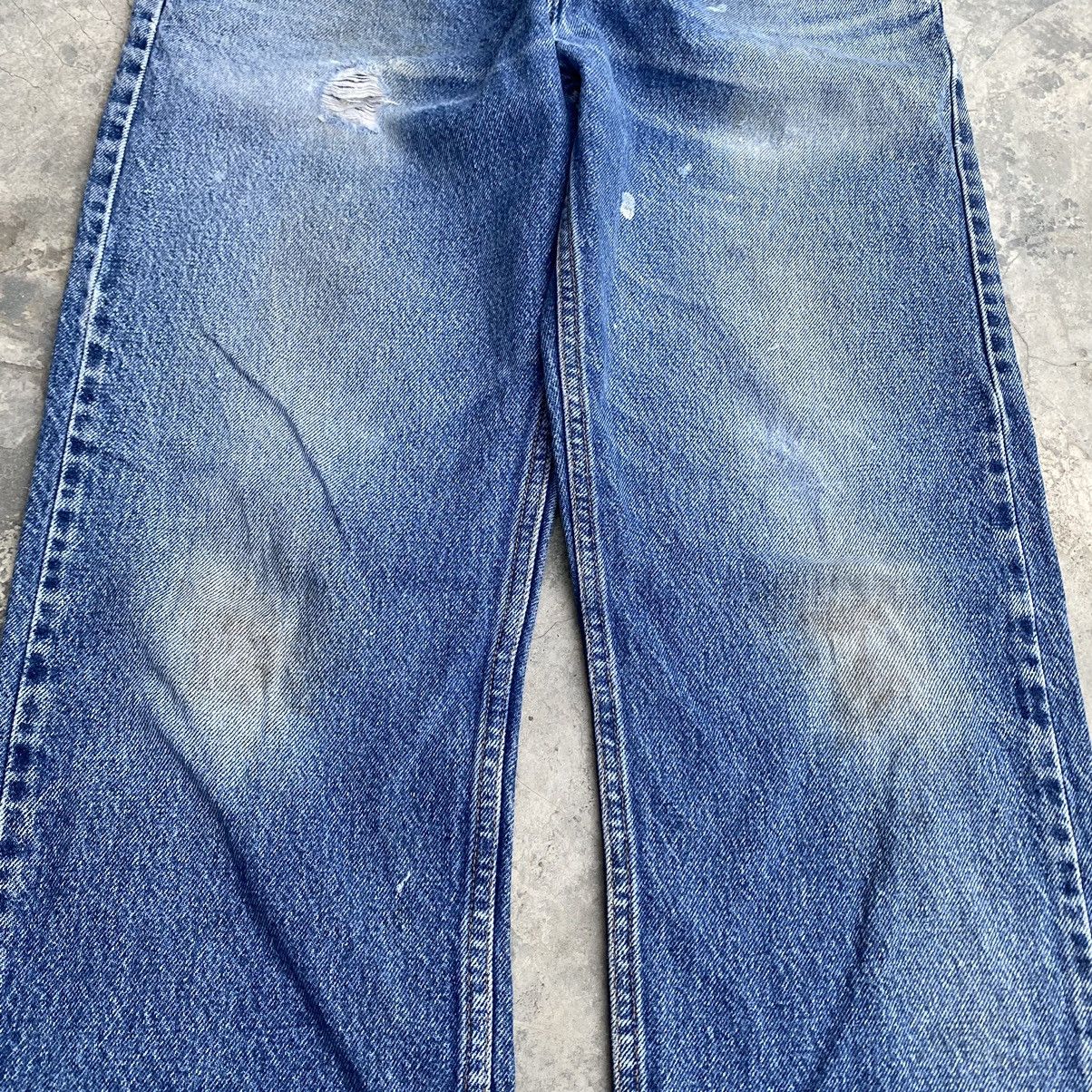 Levi's Vintage Clothing 2001 Levis Lot 505 distressed jeans LV001 Size US 34 / EU 50 - 5 Thumbnail