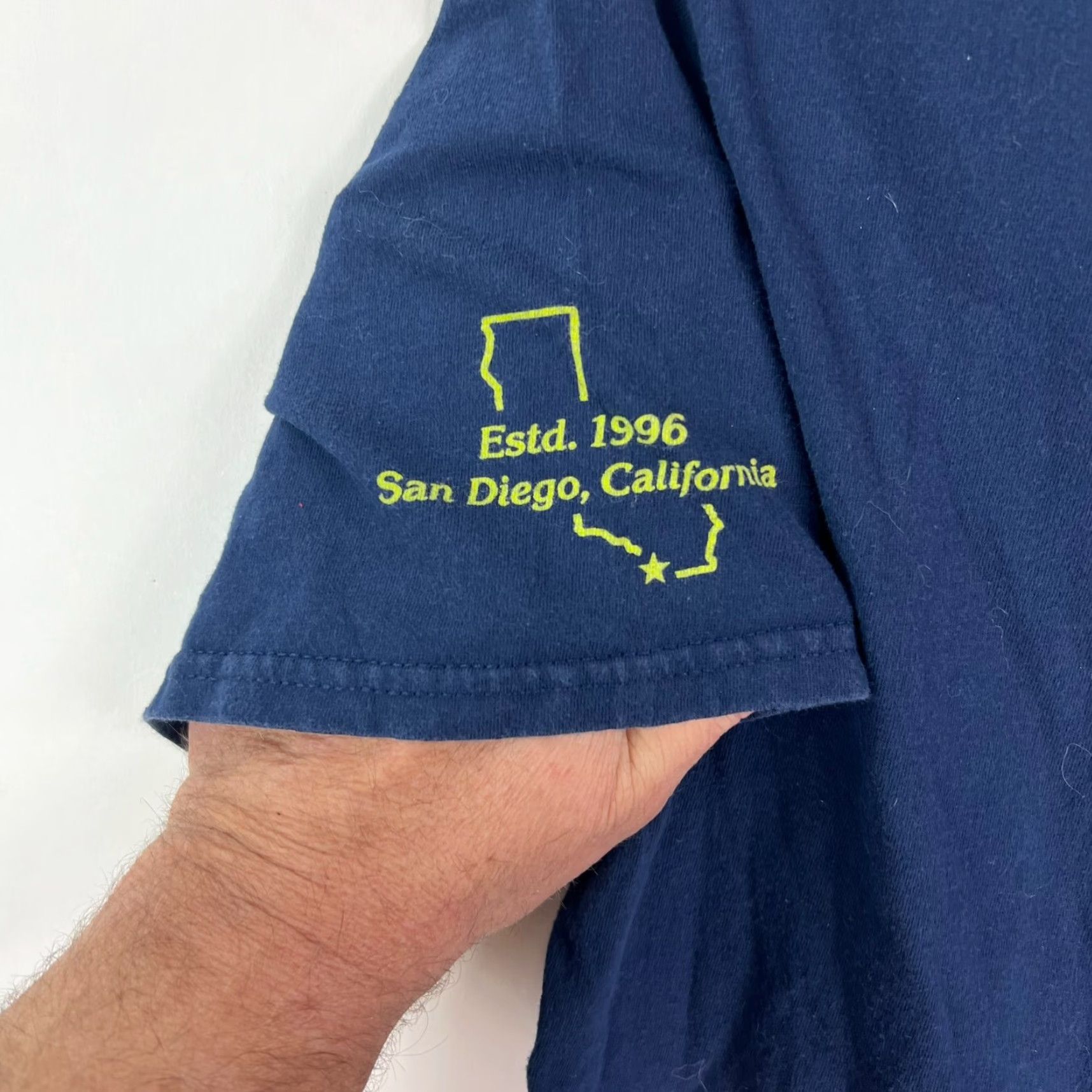 Vintage Bonito Ballistic Point Brewery T Shirt Adult Size L Blue San Diego CA Size US L / EU 52-54 / 3 - 4 Thumbnail