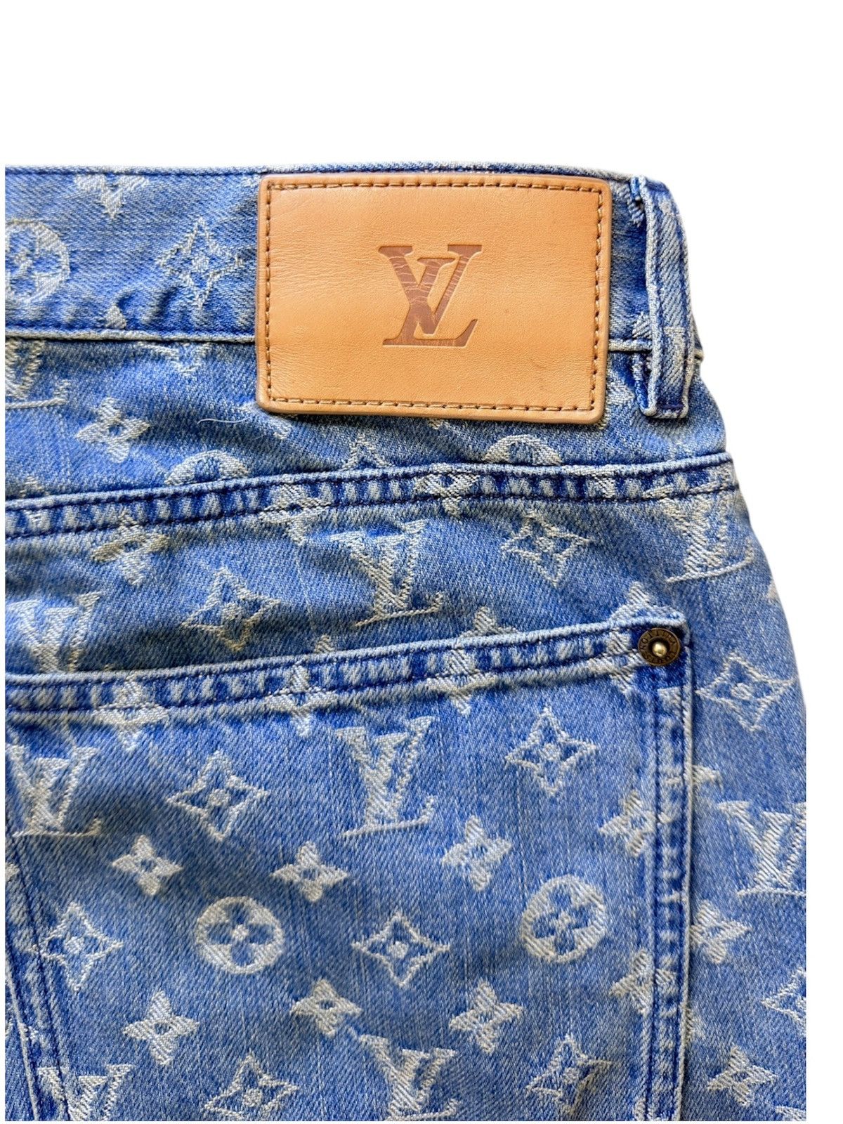 Louis Vuitton × Supreme Louis Vuitton X SUPREME 32 Denim Jeans Blue Monogram Size US 32 / EU 48 - 10 Thumbnail