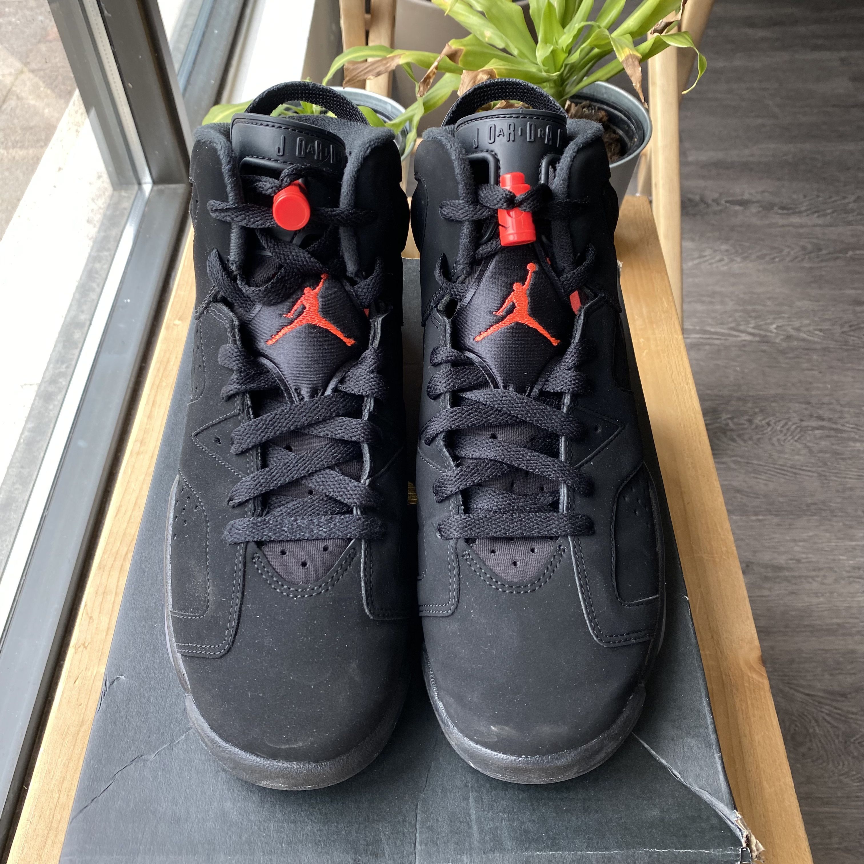 Jordan Brand Jordan 6 Retro Black Size US 7 / EU 40 - 2 Thumbnail