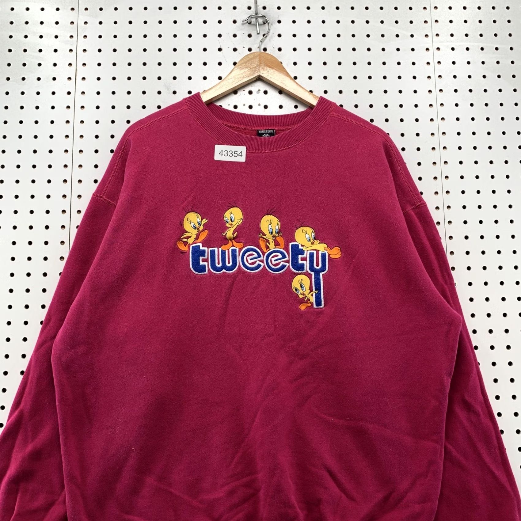 Vintage VINTAGE Warner Bros Tweety Crewneck Sweatshirt Mens XL Pink Fleece Embroidered Size US XL / EU 56 / 4 - 2 Thumbnail