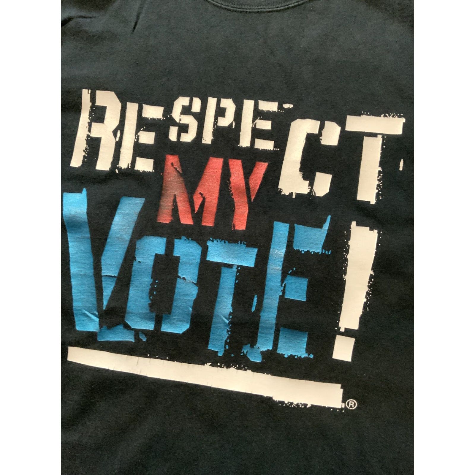 Vintage VINTAGE Akoo Respect My Vote 2008 Hip Hop Caucas Black Graphic S/S Crew T-Shirt Sz. L Mens Shirt L Black Hip Hop Votes 2008 Girls? Size US L / EU 52-54 / 3 - 5 Thumbnail