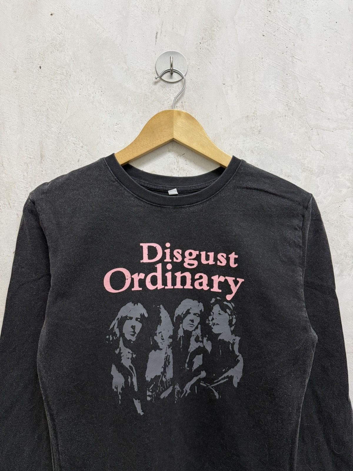 Hysteric Glamour Gothic Disgust Ordinary Hysteric Glamour Styled Cropped Tees Size XS / US 0-2 / IT 36-38 - 2 Thumbnail