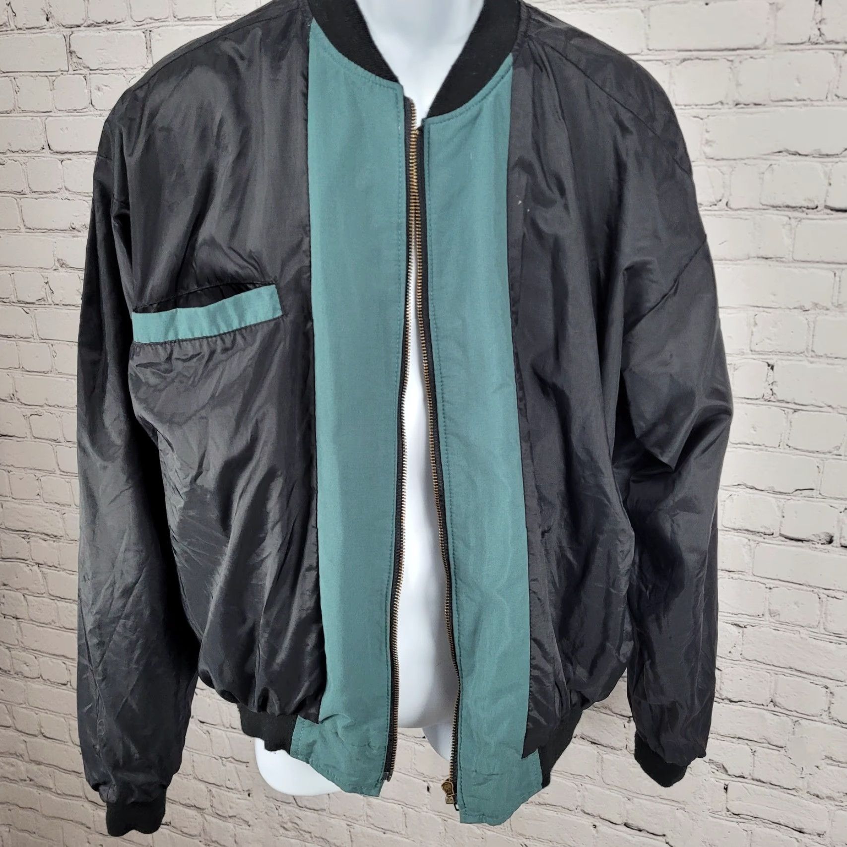 Vintage VINTAGE Caesars Green Embroidered Logos Lightweight Full Zip Bomber Jacket Size 2XL Size US XXL / EU 58 / 5 - 4 Thumbnail