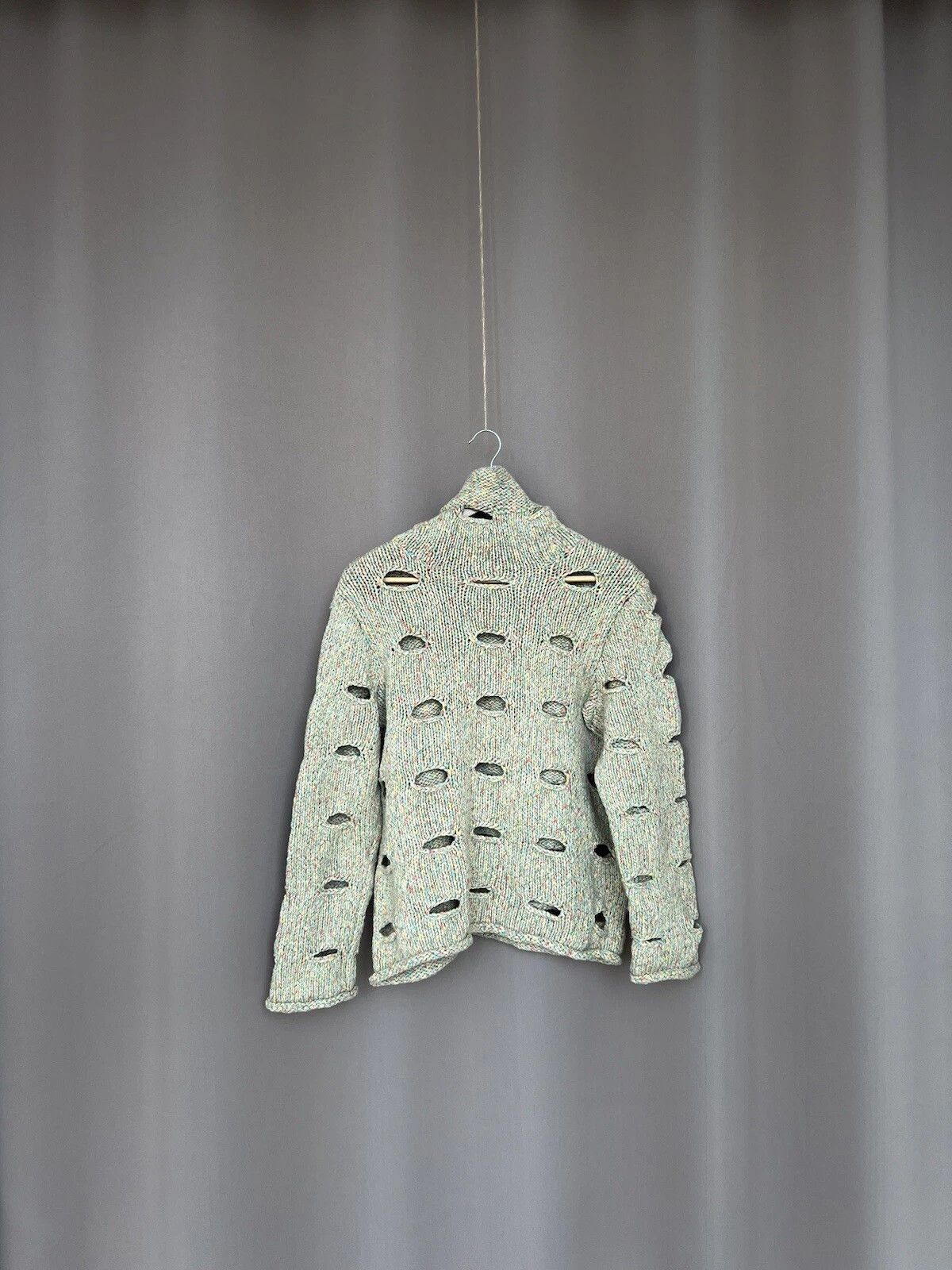 Comme des Garcons Comme Des Garcons Rare Knit Hole Sweater Womens Size S/M Size S / US 4 / IT 40 - 1 Thumbnail