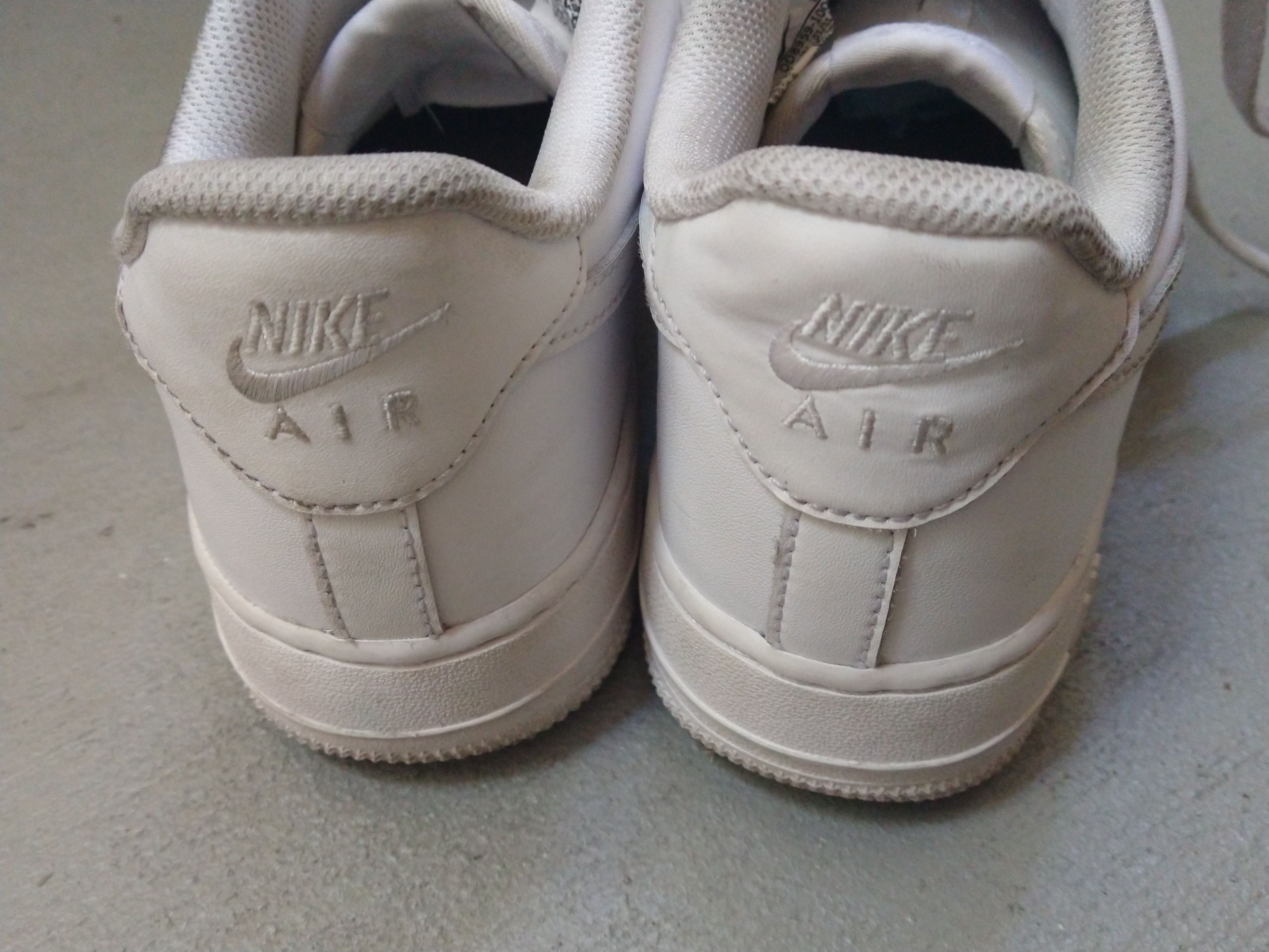 Nike Nike Air Force 1 AF1 Triple White Size 8.5 Low DD8959-100 Size US 8.5 / EU 41-42 - 13 Thumbnail