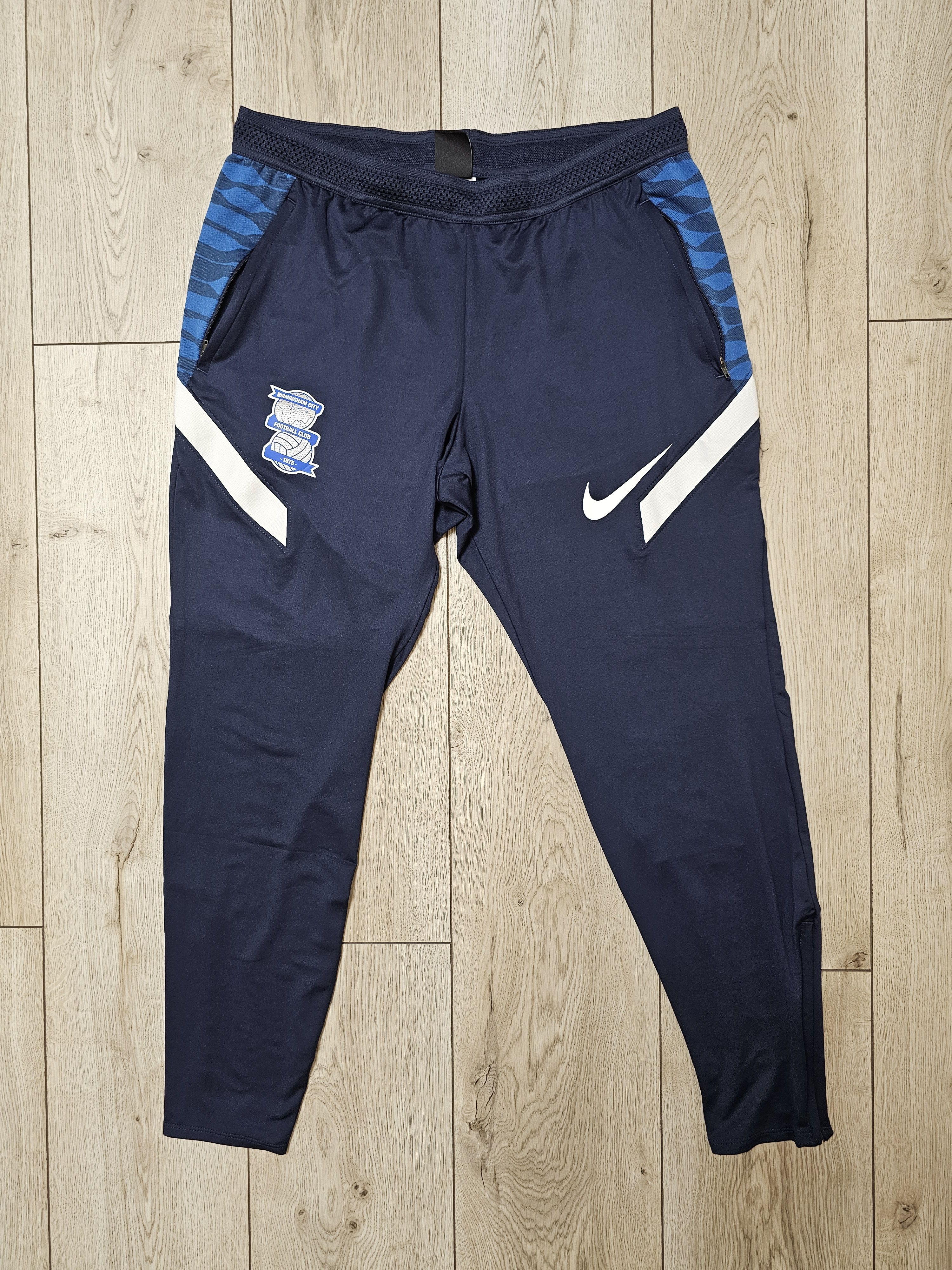 Nike BIRMINGHAM CITY 2020 2021 AWAY FOOTBALL SOCCER JERSEY Size US L / EU 52-54 / 3 - 4 Thumbnail